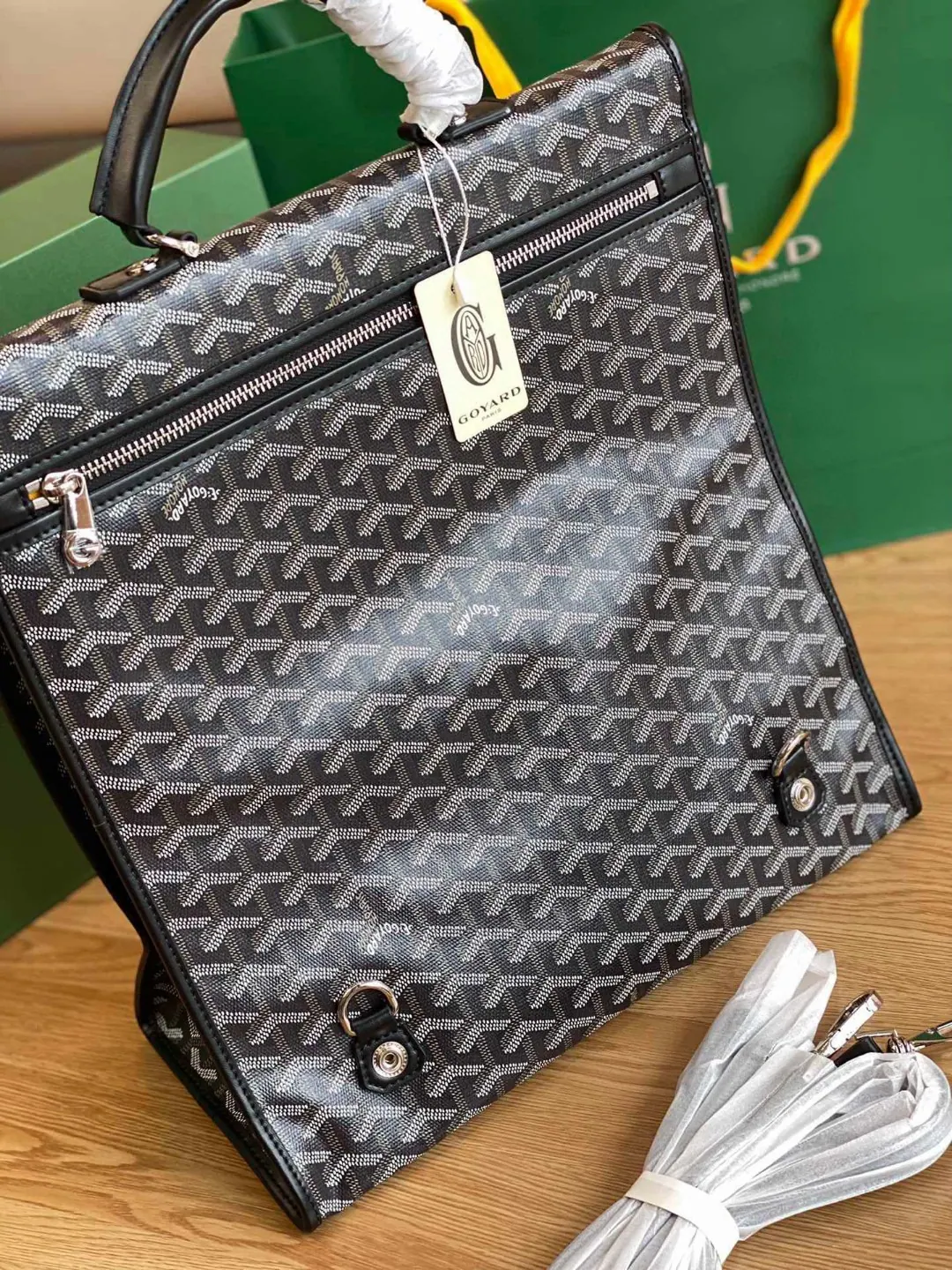 Goyard Saint Léger 可折叠双肩包 33*35*16cm