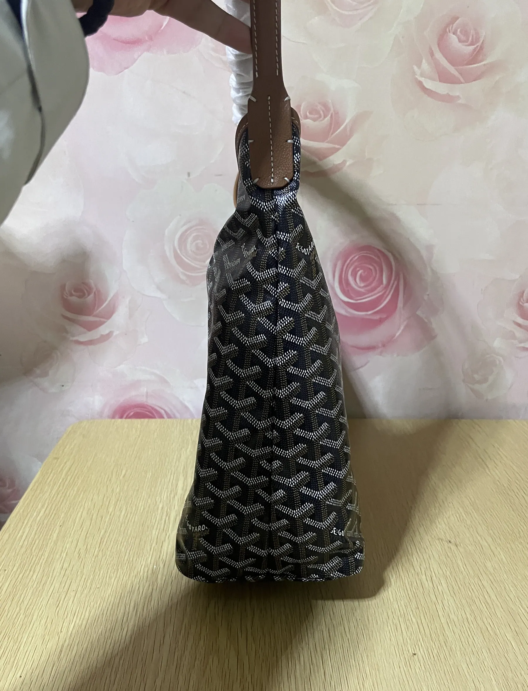 戈雅 Hobo 单肩包 34x14x26cm