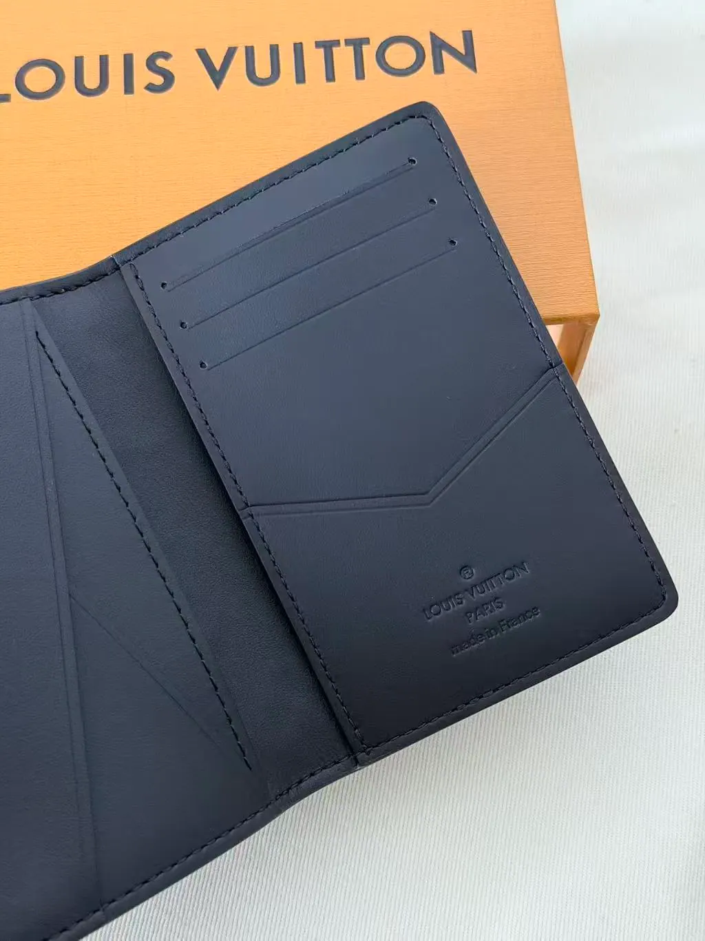 路易威登口袋收纳包 M69044