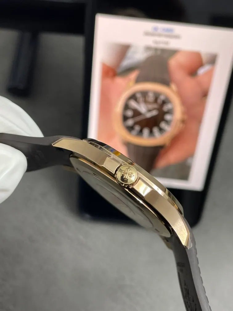 DDF | 330/324 机芯 l 40mm l 百达翡丽 Aquanaut 5167R 113g