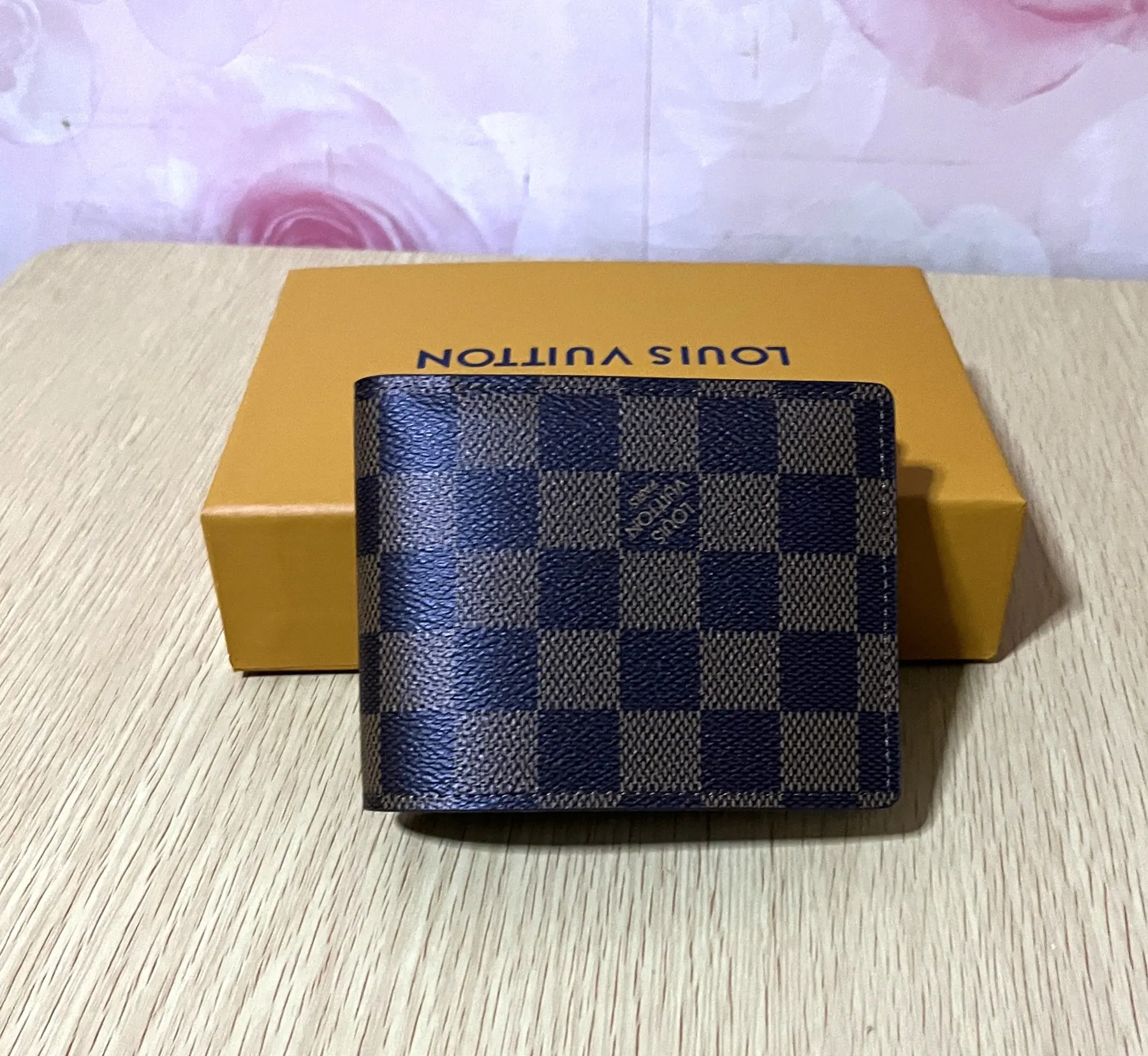 MB 路易威登 Slim 钱包 N60895
