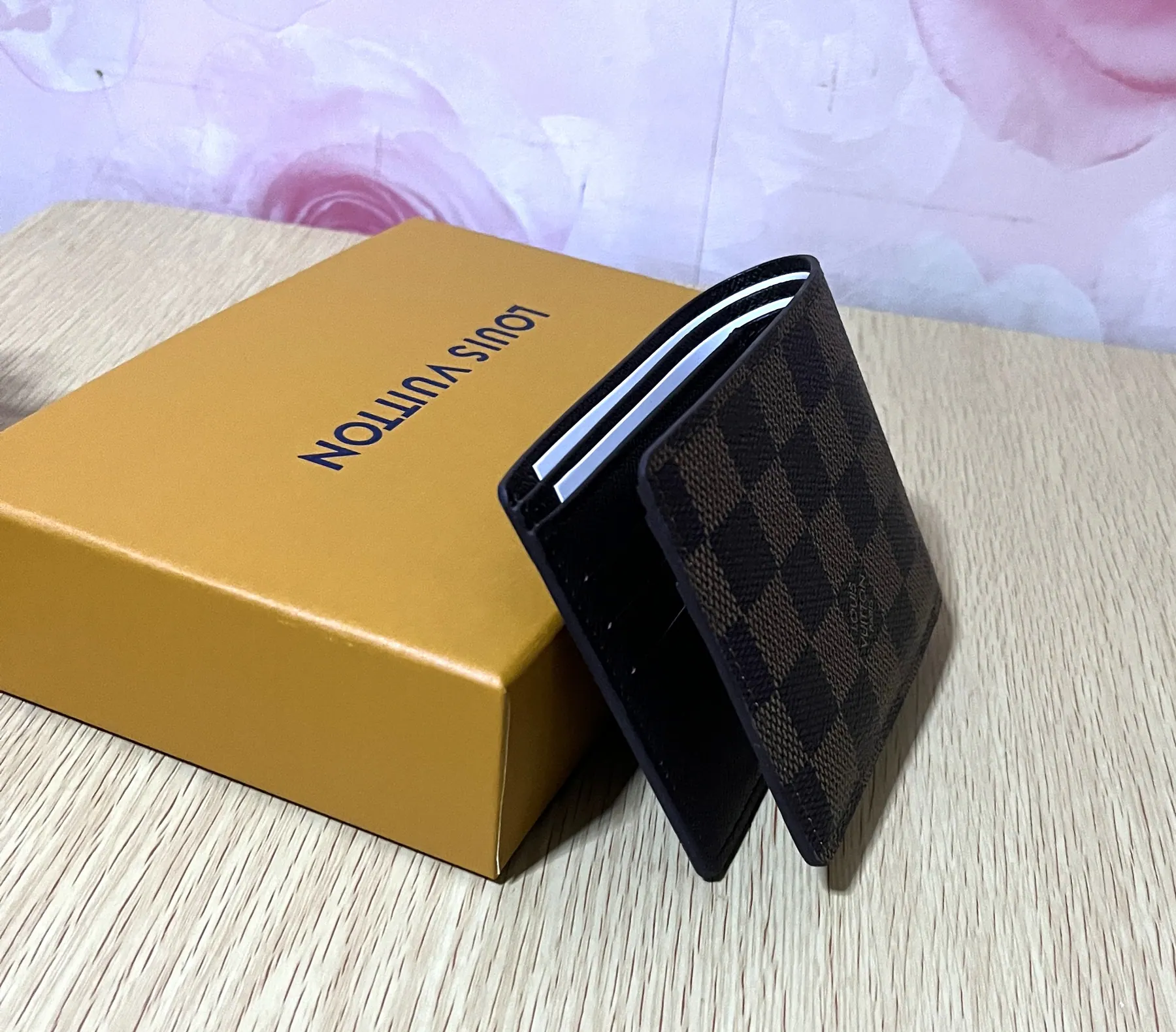 MB 路易威登 Slim 钱包 N60895