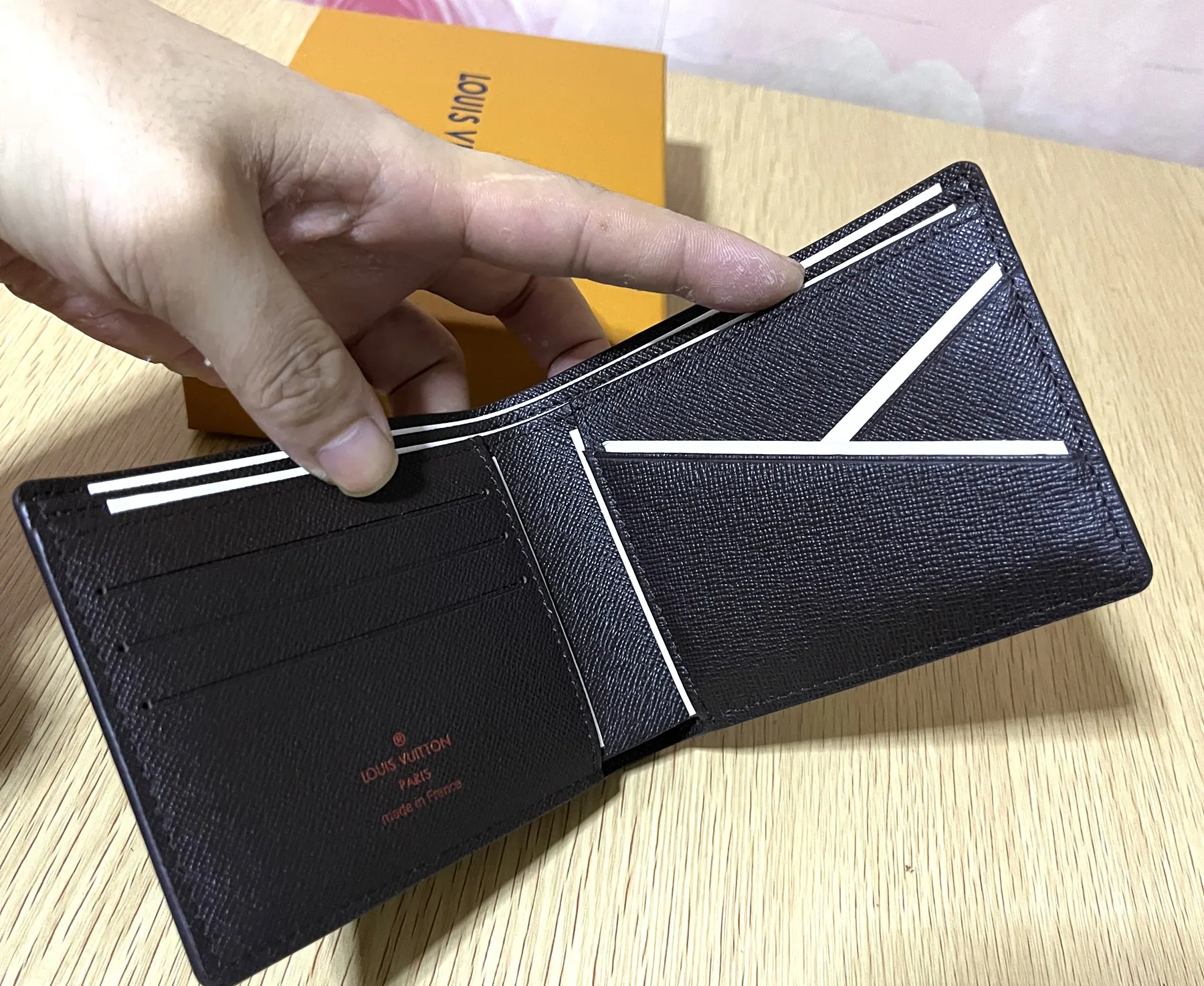 MB 路易威登 Slim 钱包 N60895