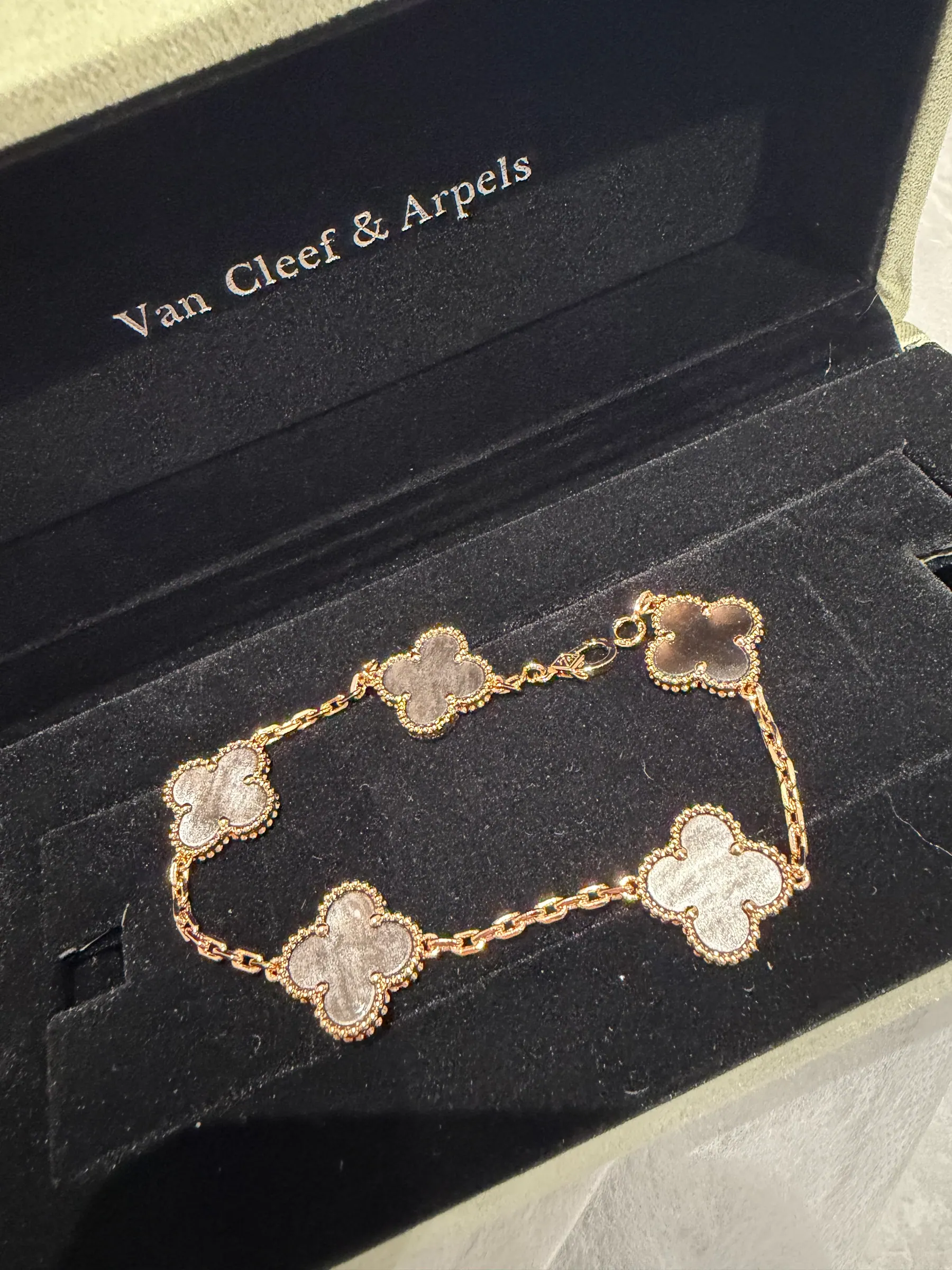 Van Cleef & Arpels -梵克雅宝Pure Alhambra手链