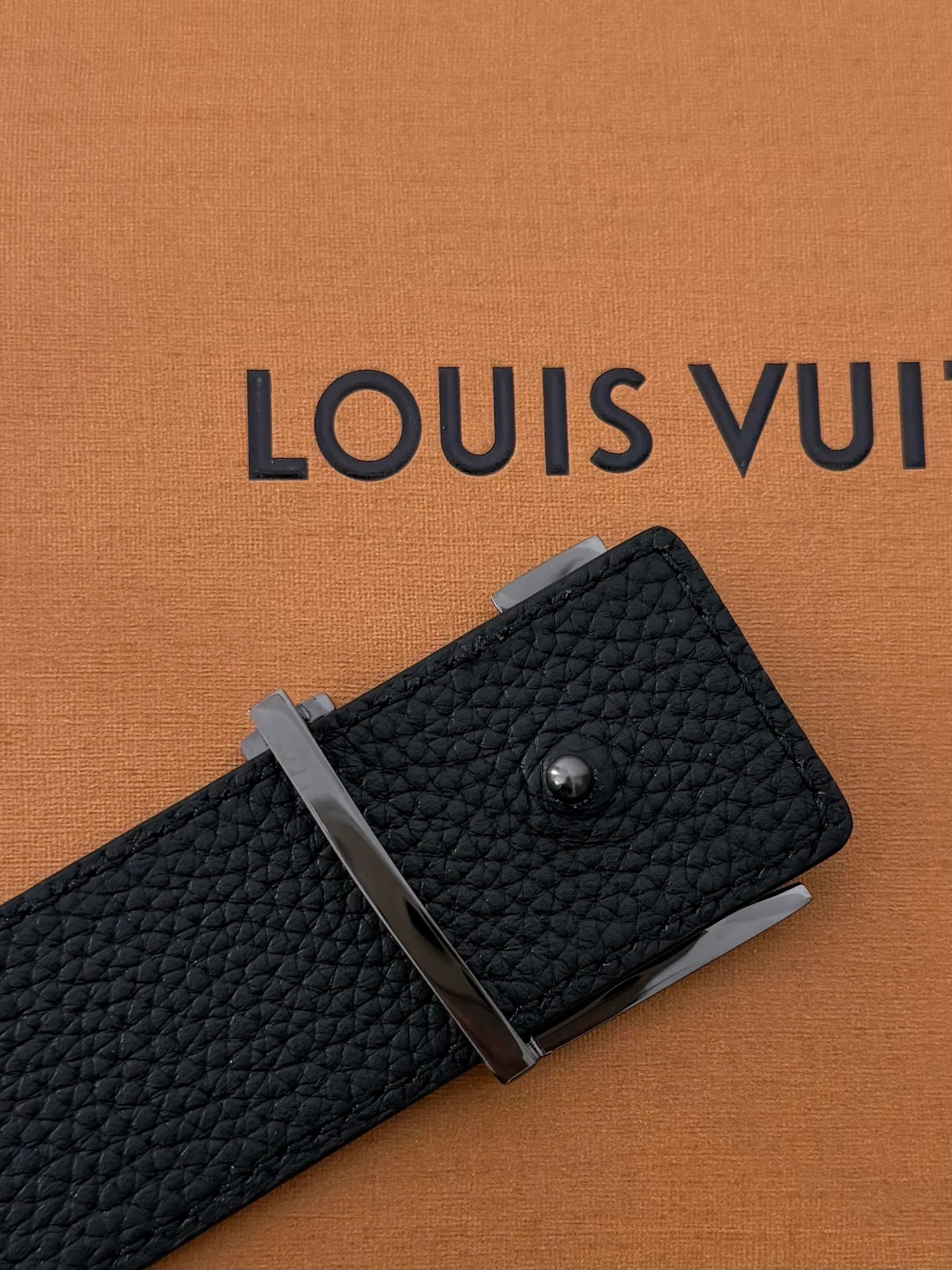 LV Aerogram 35毫米腰带