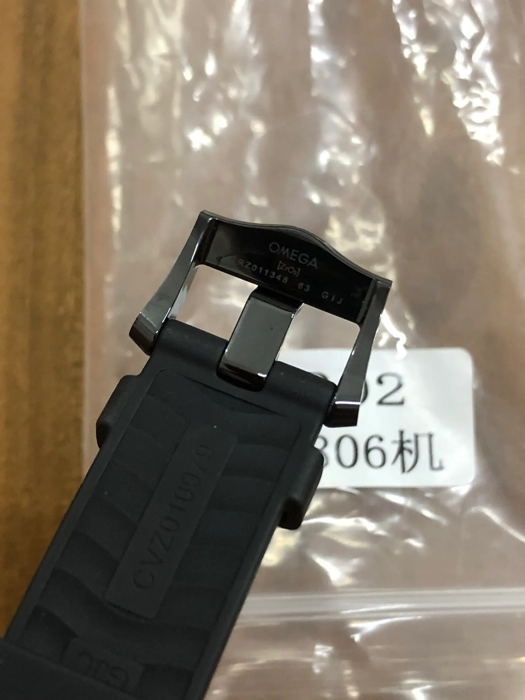 VS | 8806 机芯｜43.5mm l 欧米茄海马潜水300M 210.62.44.20.01.001