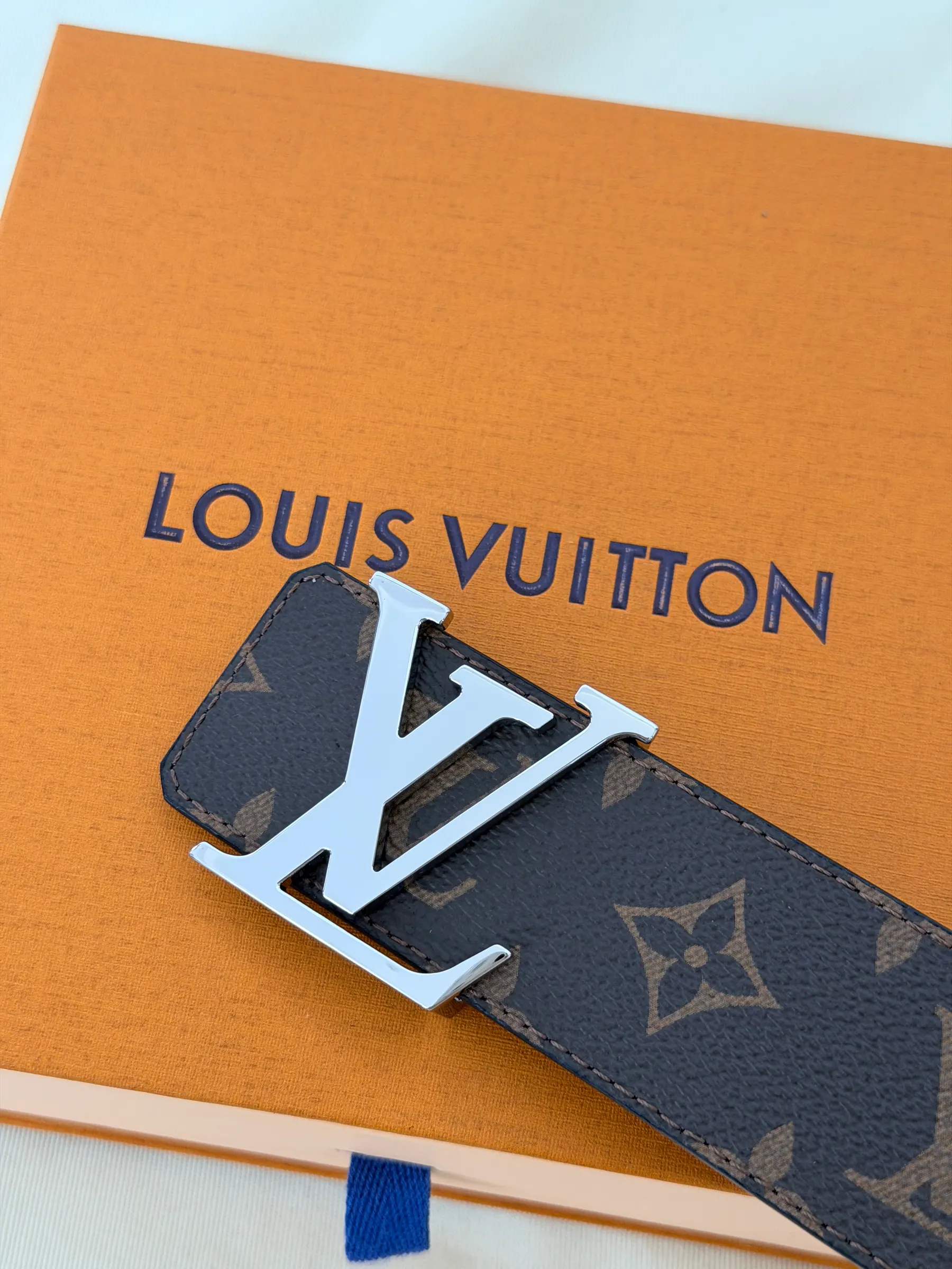 LV 腰带 M9043 40mm