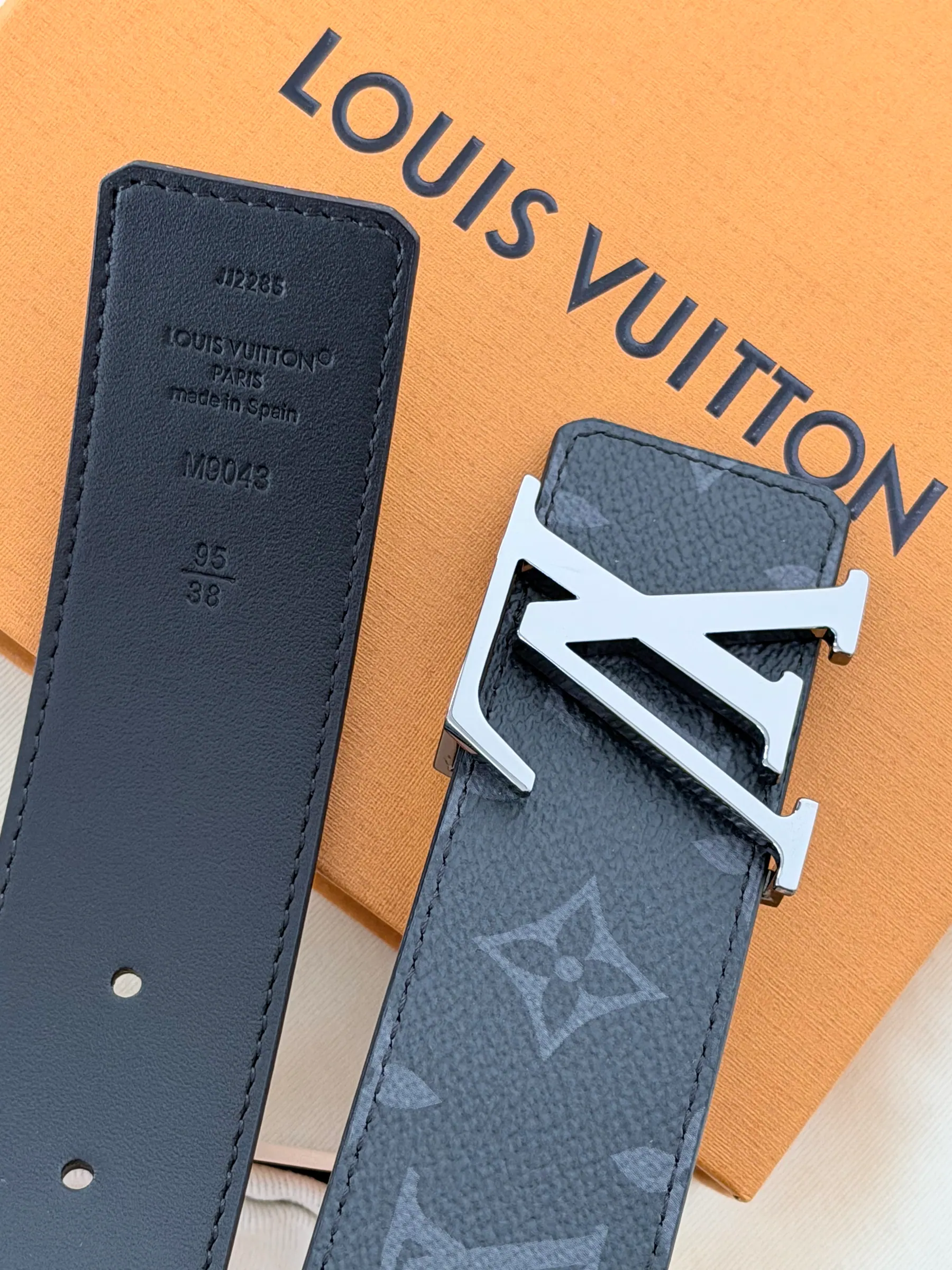 LV 腰带 M9043 40mm