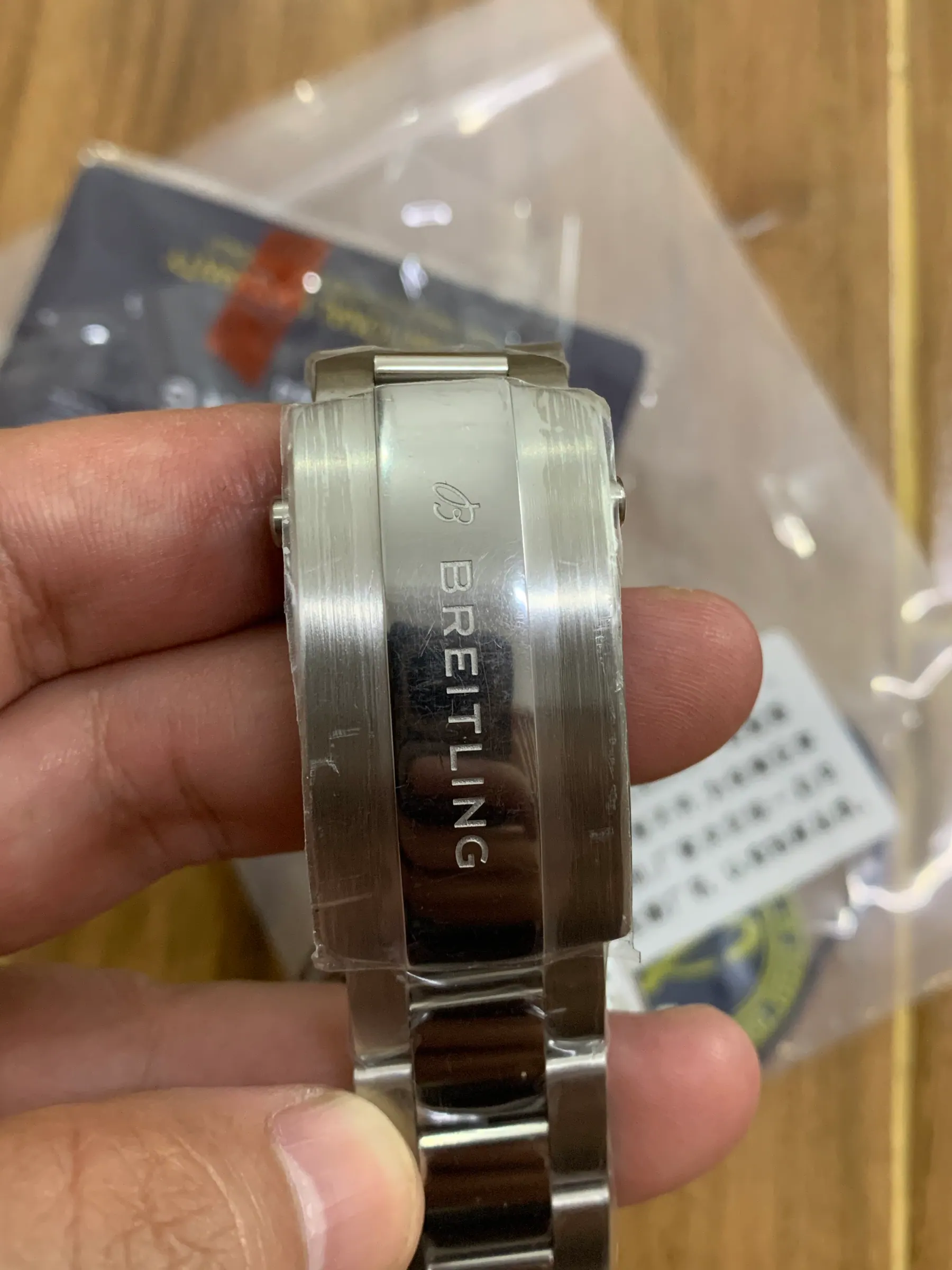 BLS l 9015 cal B31 l 38mm l ブライトリング Top Time B31 - AB3113281A1X1