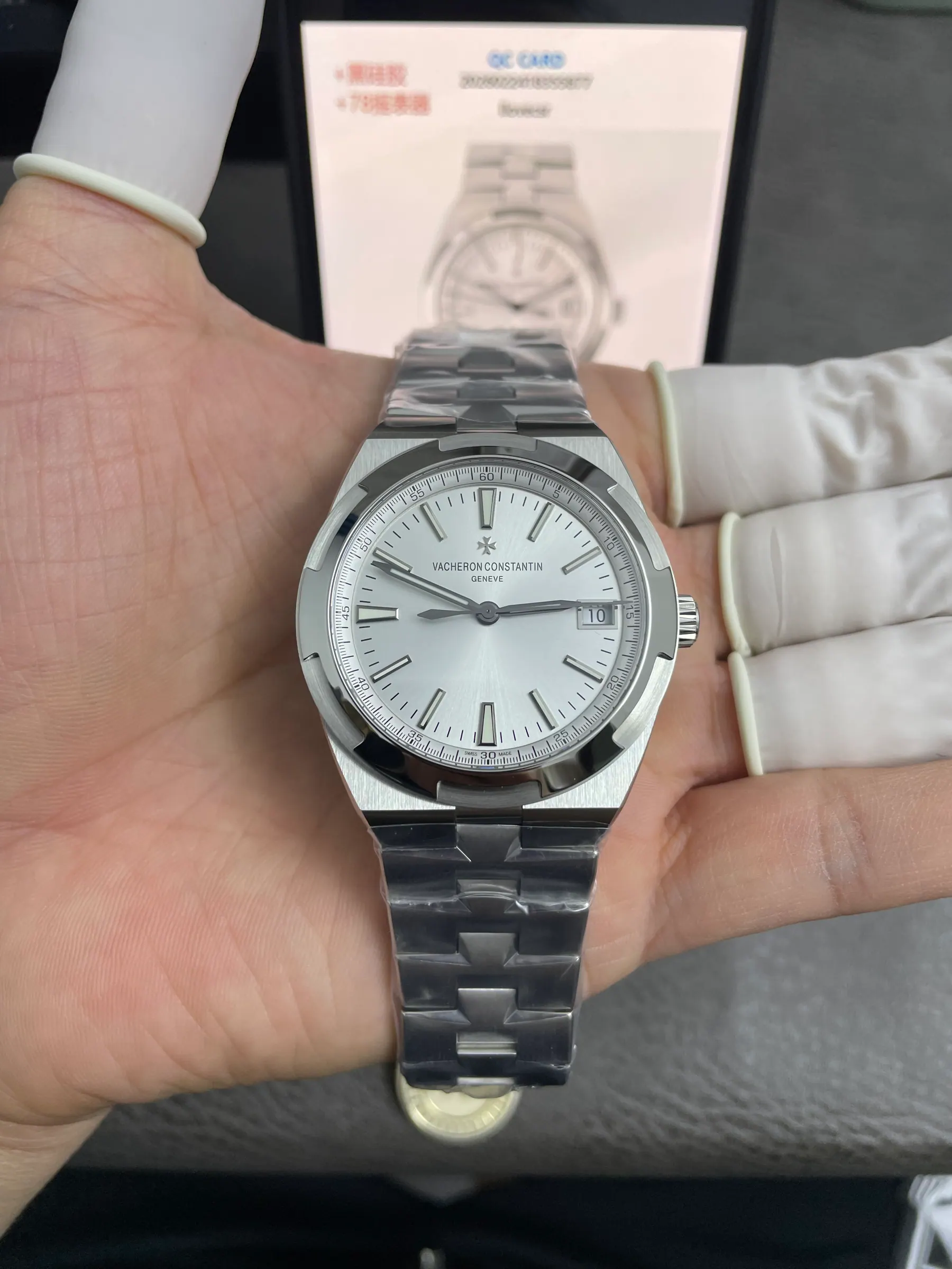 PPF｜Cal.5100机芯｜41mm｜江诗丹顿 Overseas 4500V