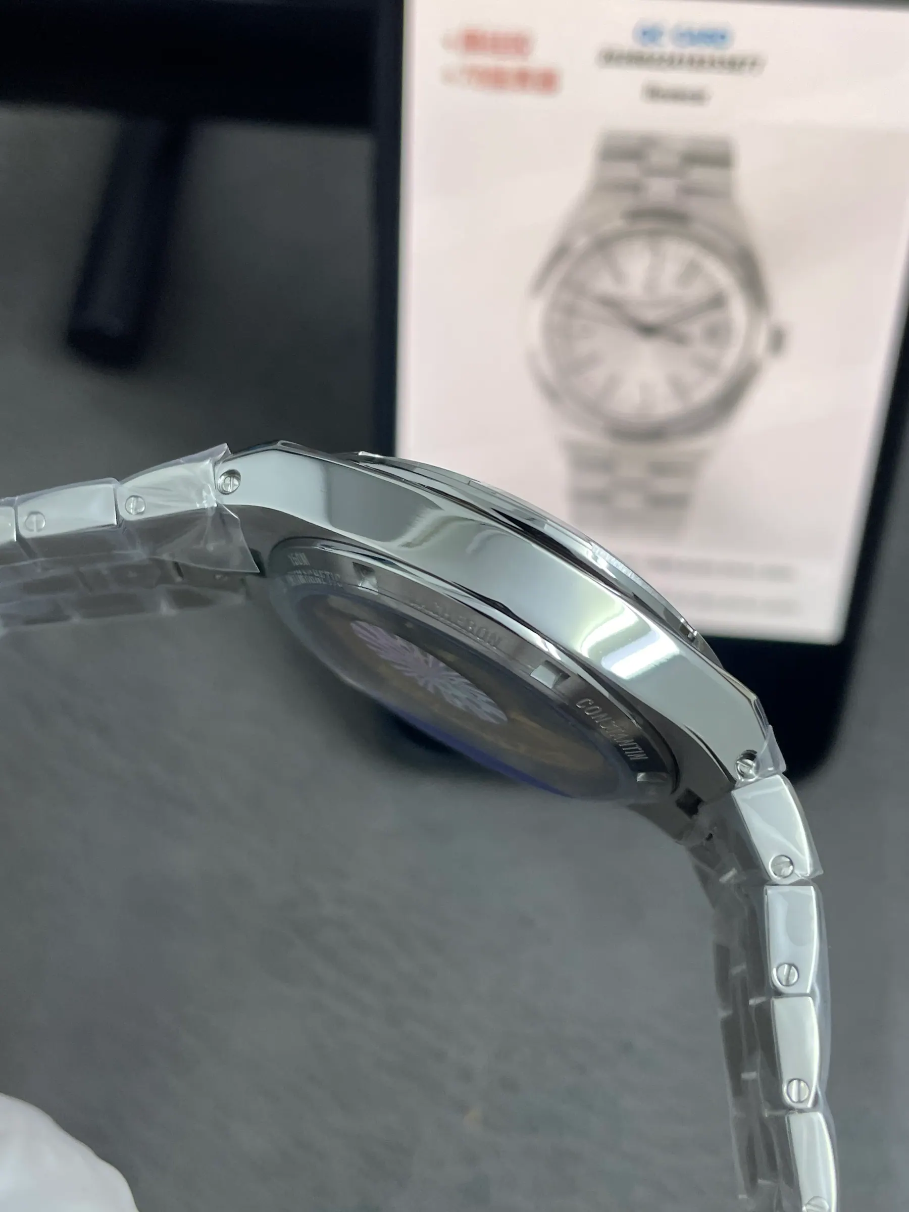PPF｜Cal.5100机芯｜41mm｜江诗丹顿 Overseas 4500V