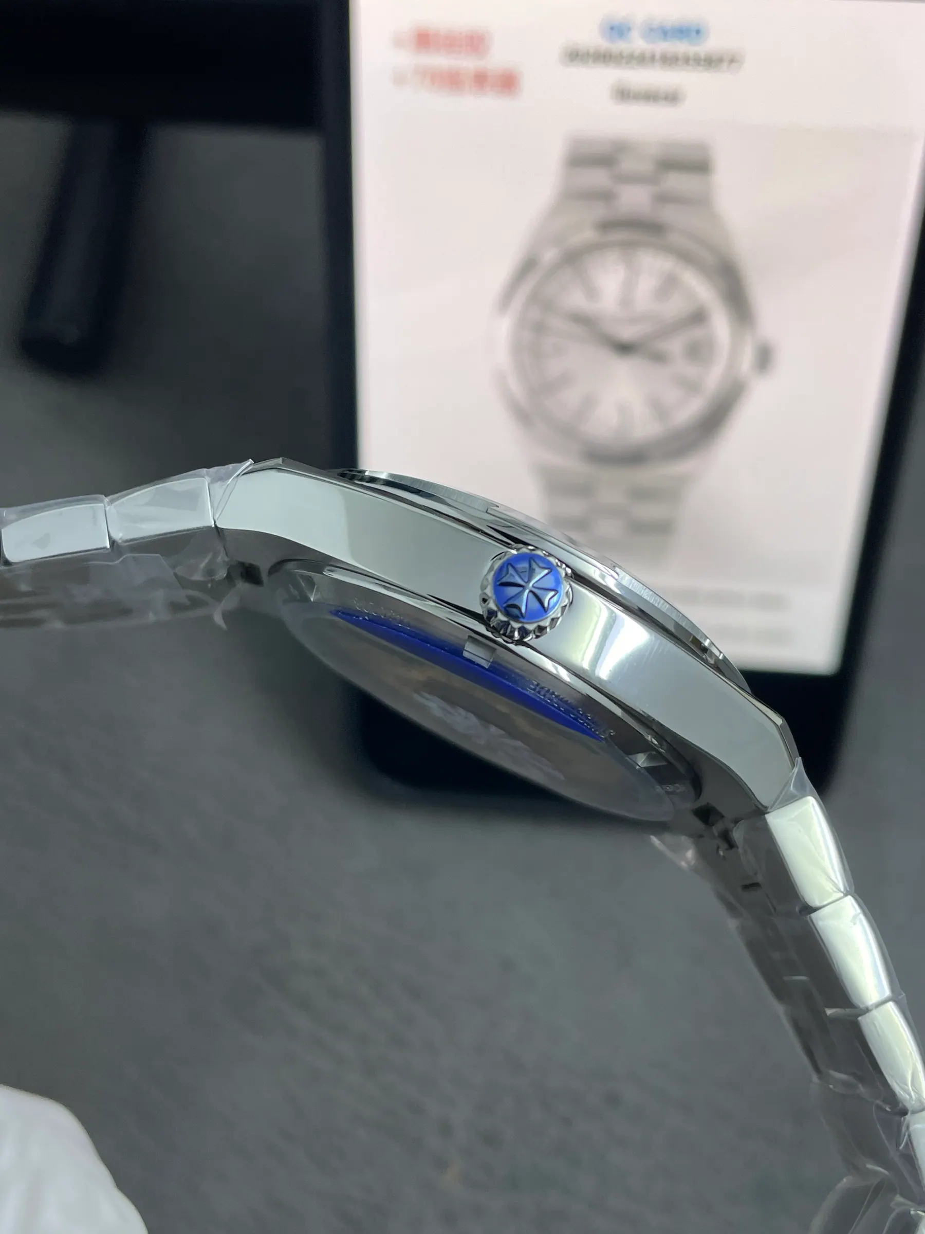 PPF｜Cal.5100机芯｜41mm｜江诗丹顿 Overseas 4500V