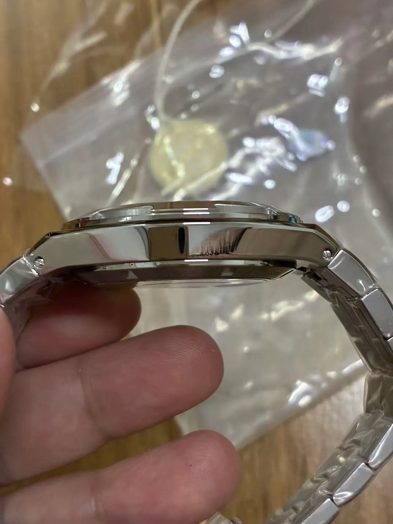 PPF｜Cal.5100机芯｜41mm｜江诗丹顿 Overseas 4500V
