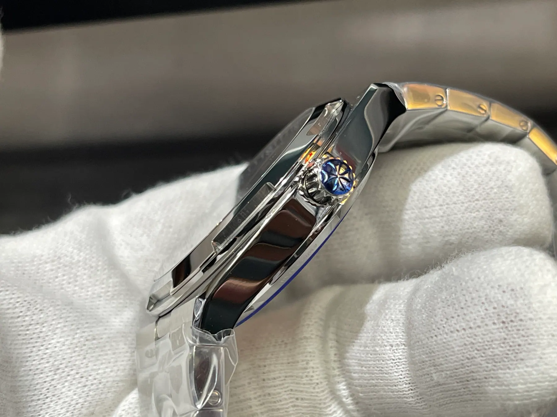 PPF｜Cal.5100机芯｜41mm｜江诗丹顿Overseas 4500V