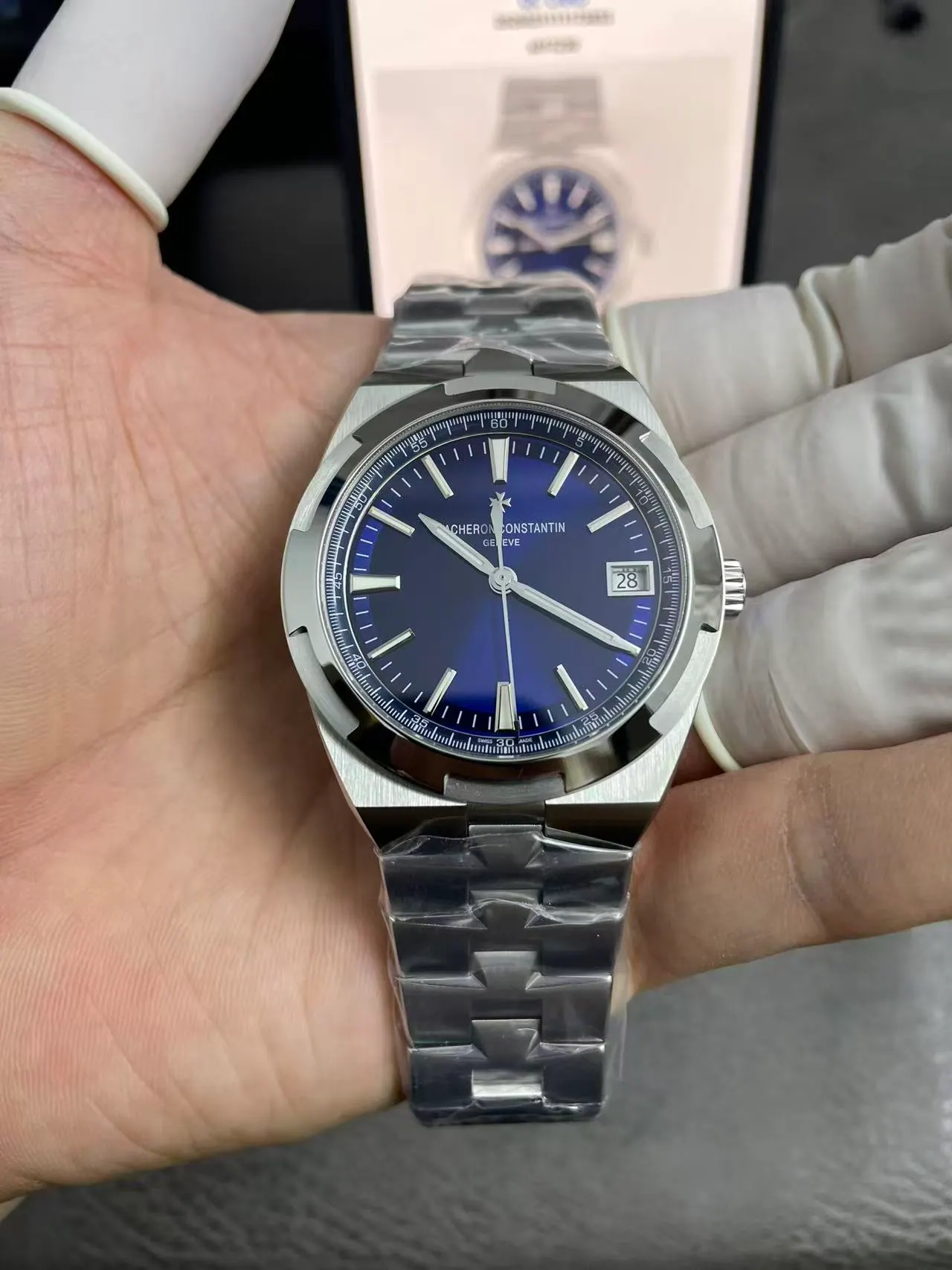 PPF｜Cal.5100机芯｜41mm｜江诗丹顿Overseas 4500V