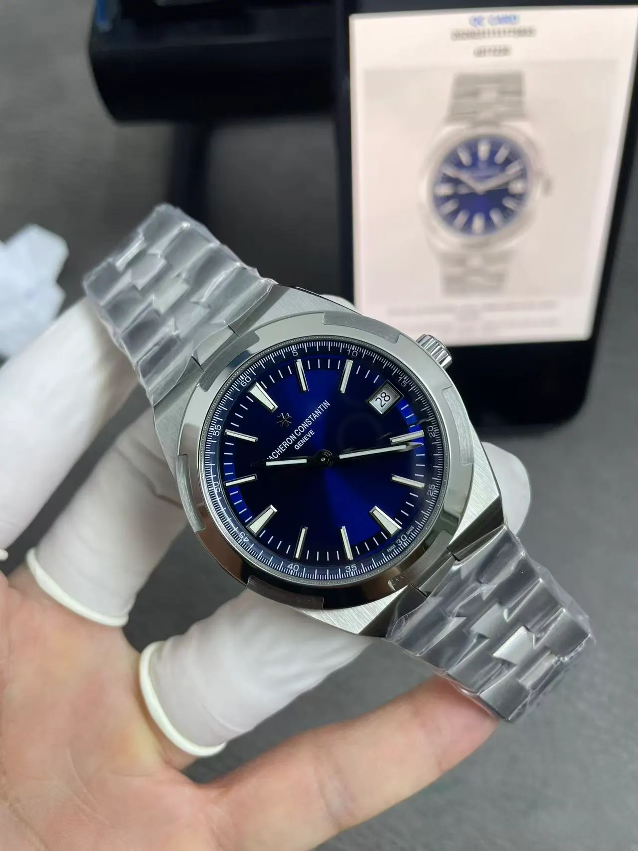 PPF｜Cal.5100机芯｜41mm｜江诗丹顿Overseas 4500V