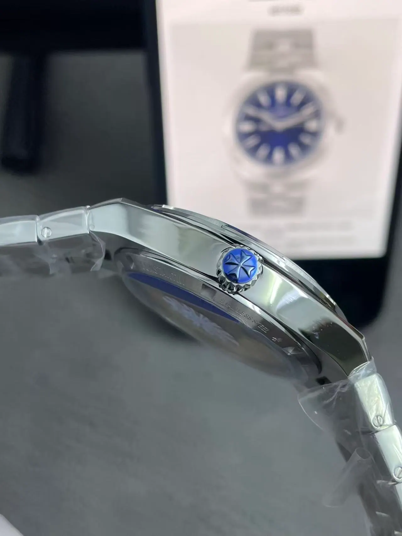 PPF｜Cal.5100机芯｜41mm｜江诗丹顿Overseas 4500V