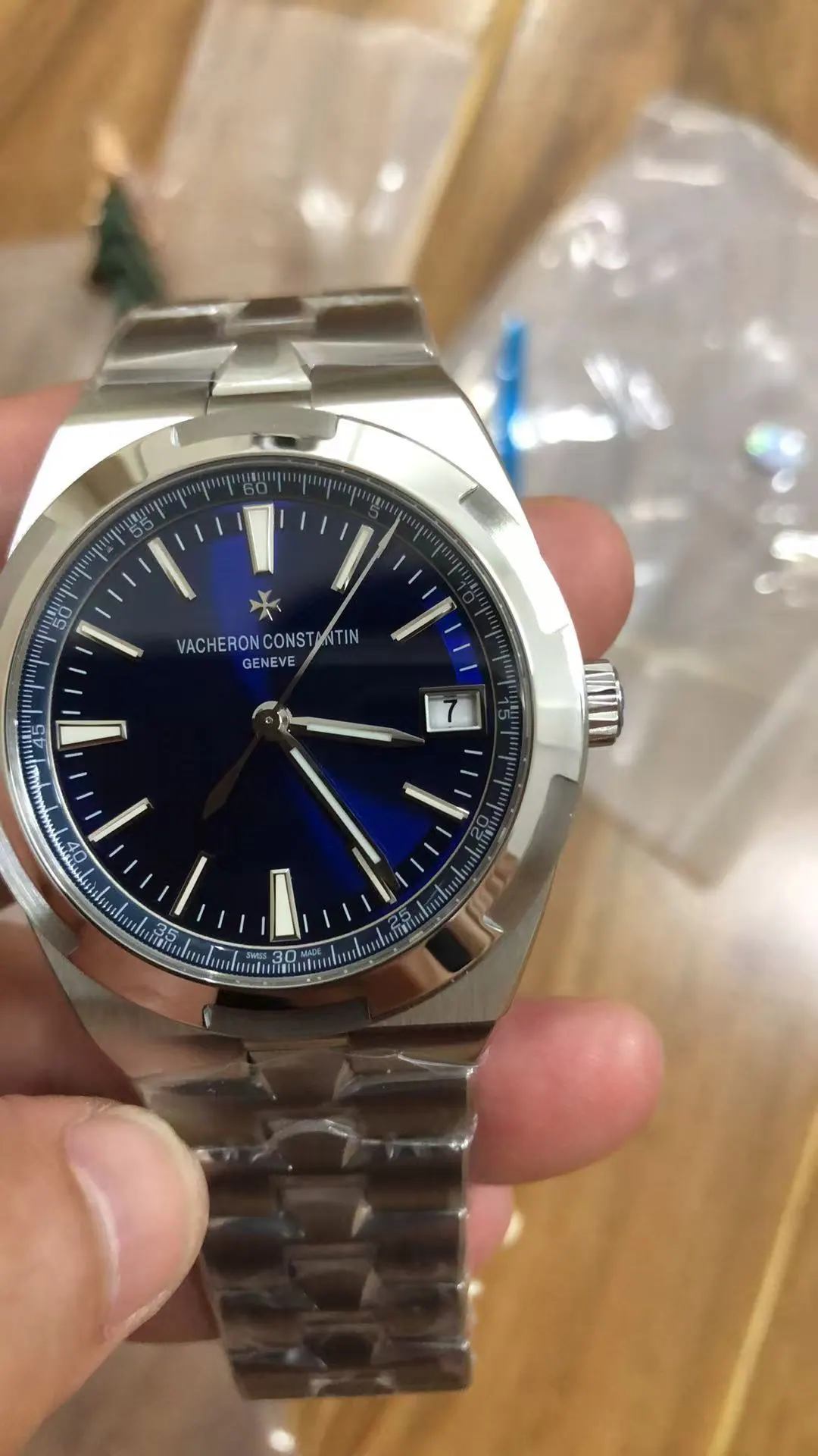 PPF｜Cal.5100机芯｜41mm｜江诗丹顿Overseas 4500V