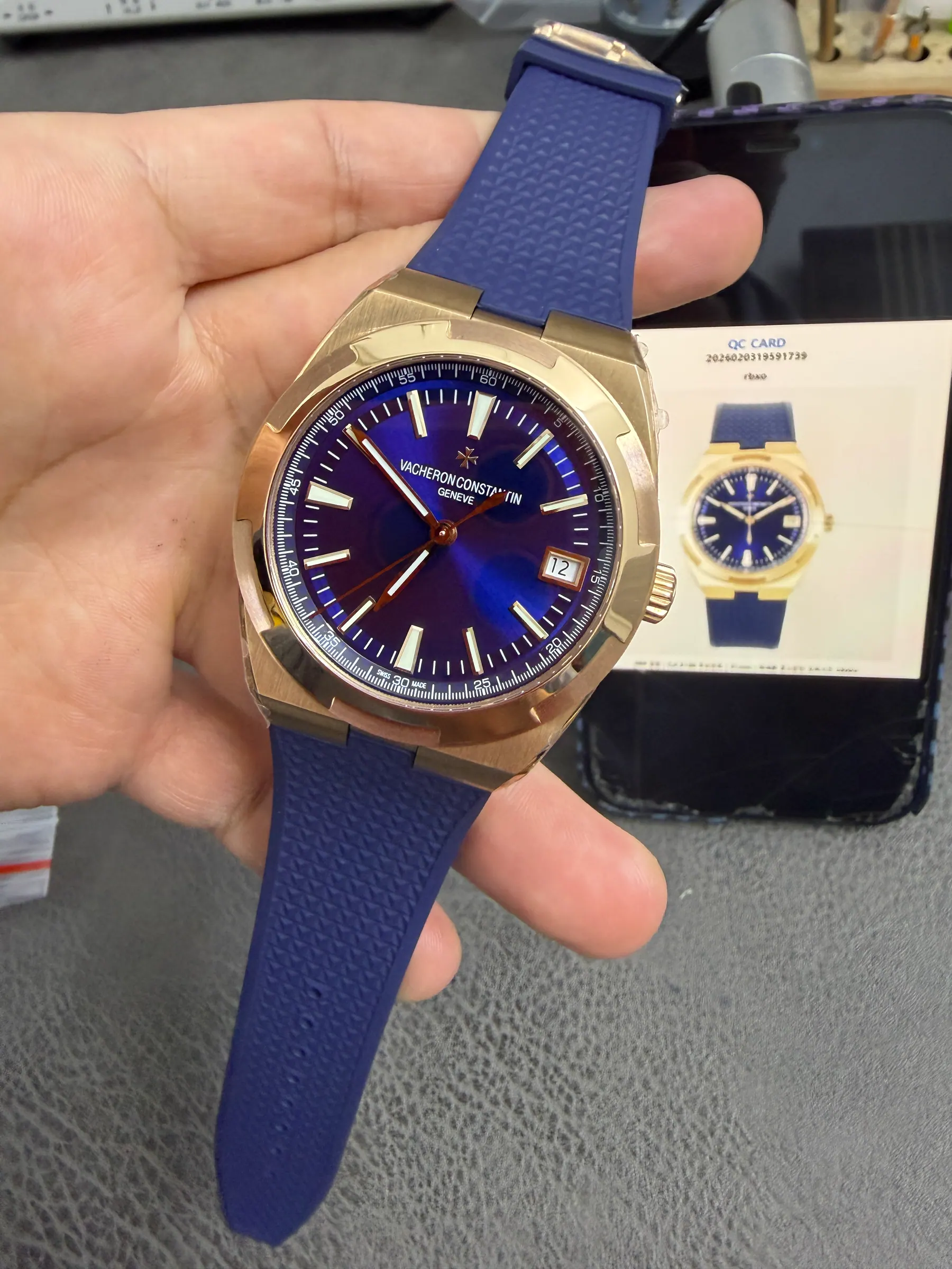 PPF｜Cal.5100机芯｜41mm｜江诗丹顿Overseas 4500V