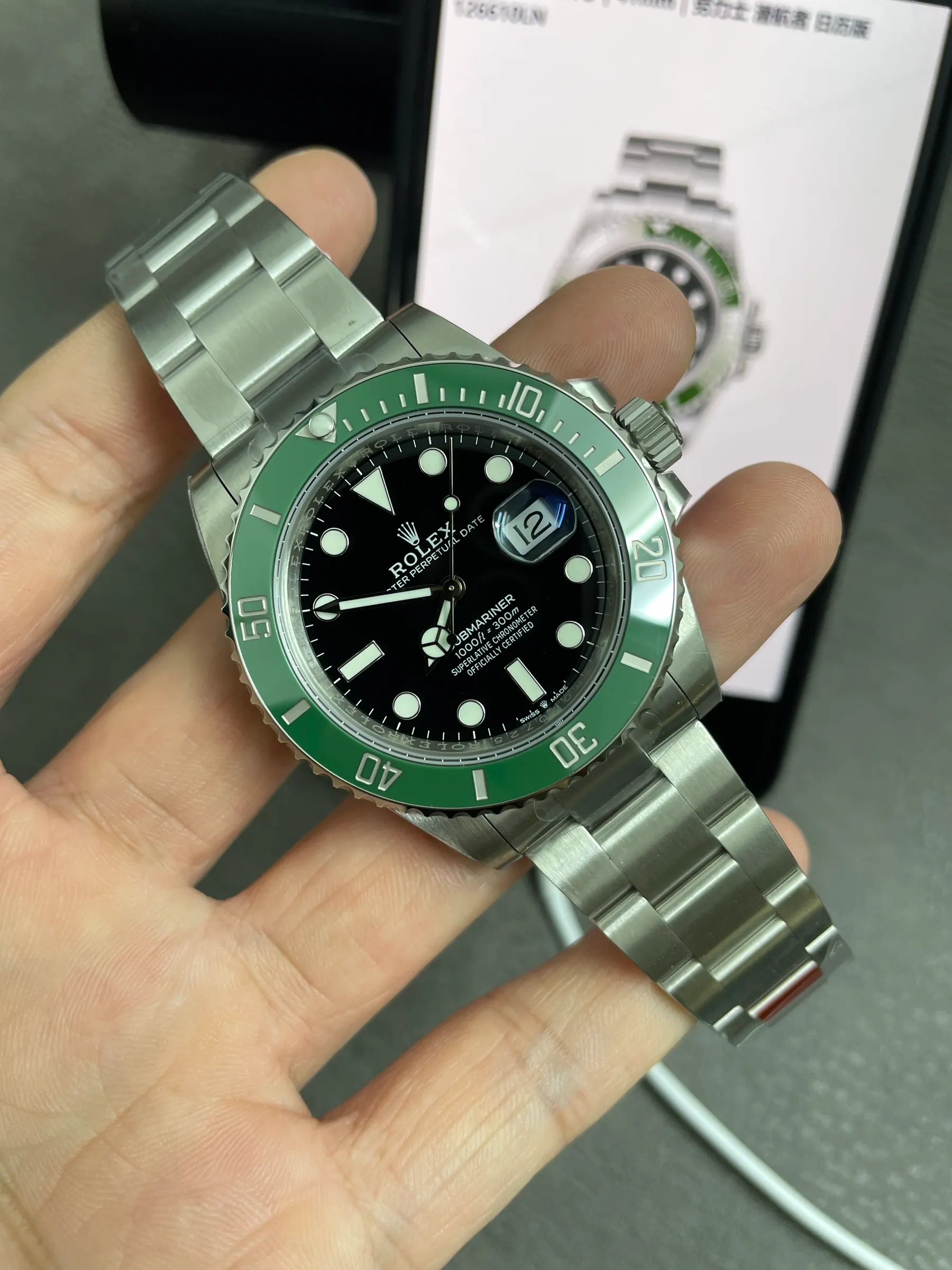 VS | 3235机芯｜41mm l 劳力士潜航者型 126610LV