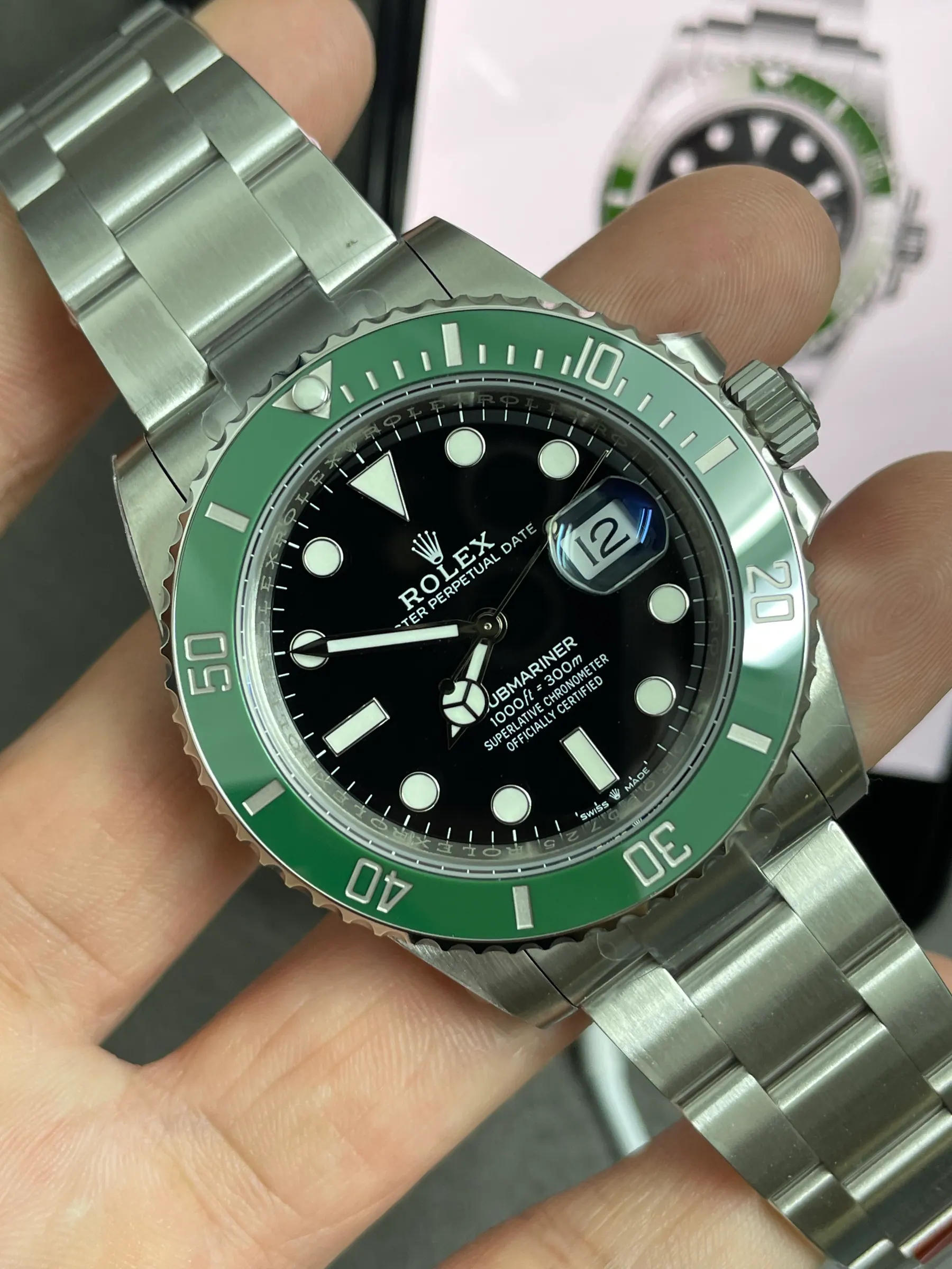 VS | 3235机芯｜41mm l 劳力士潜航者型 126610LV