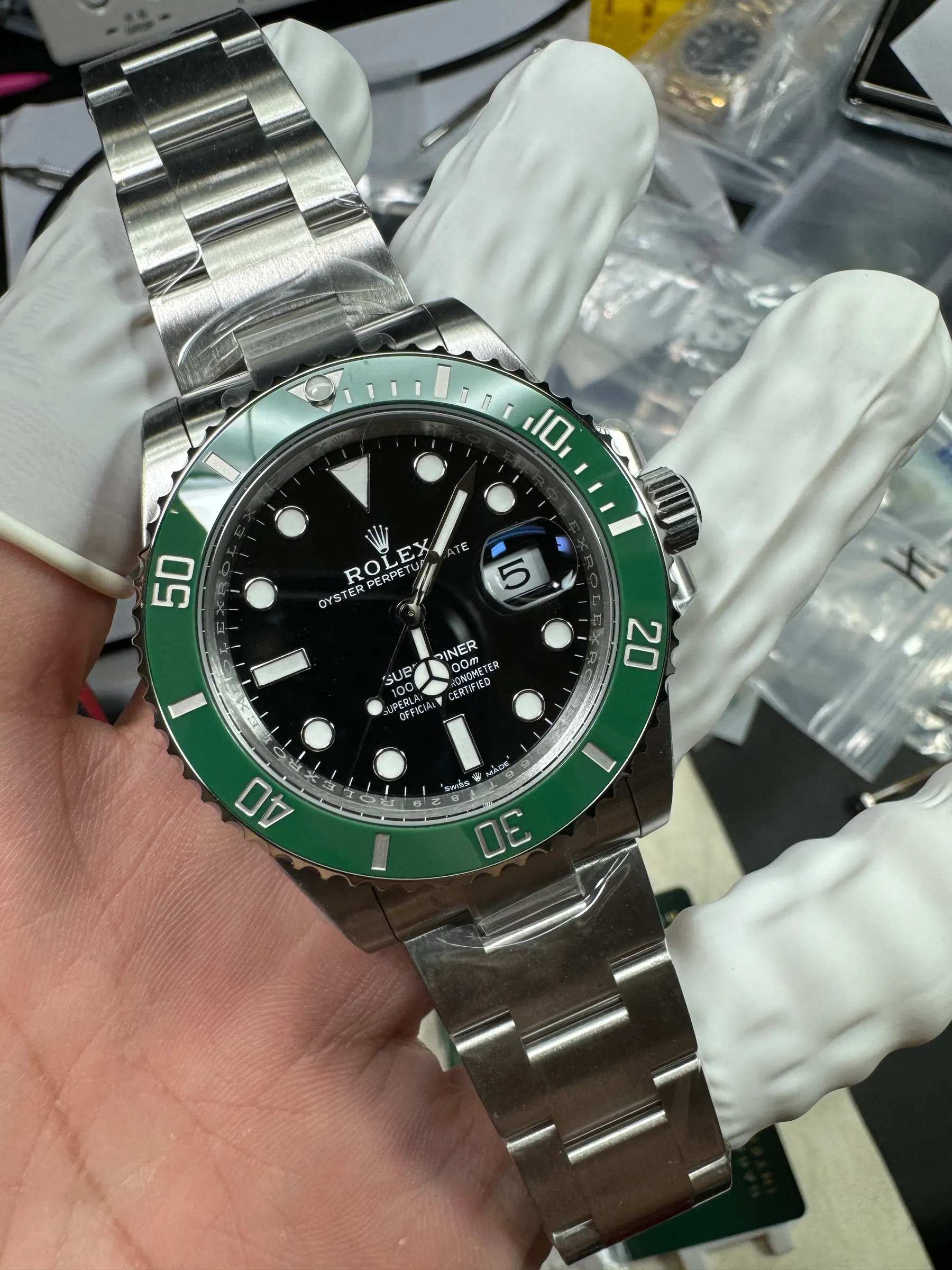 VS | 3235机芯｜41mm l 劳力士潜航者型 126610LV