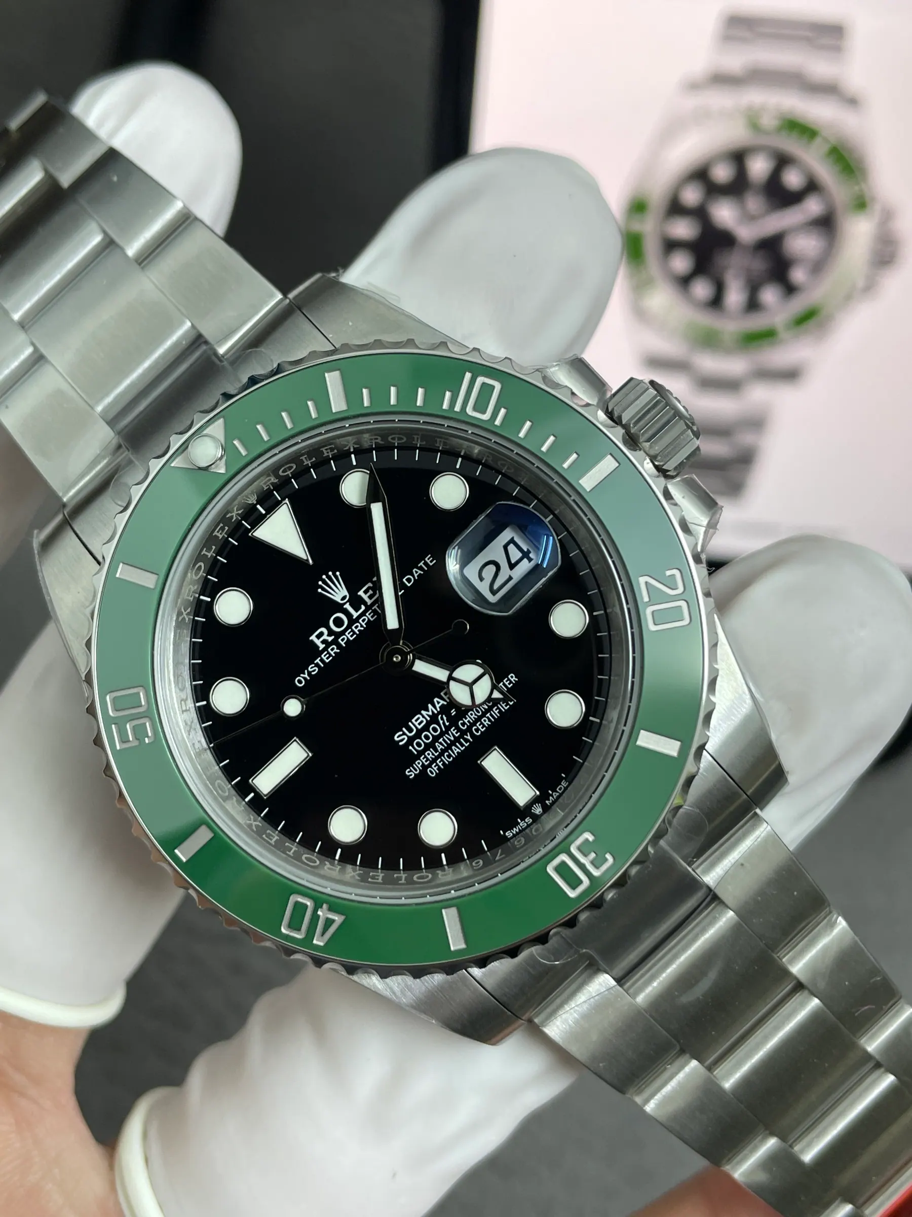 VS | 3235机芯｜41mm l 劳力士潜航者型 126610LV