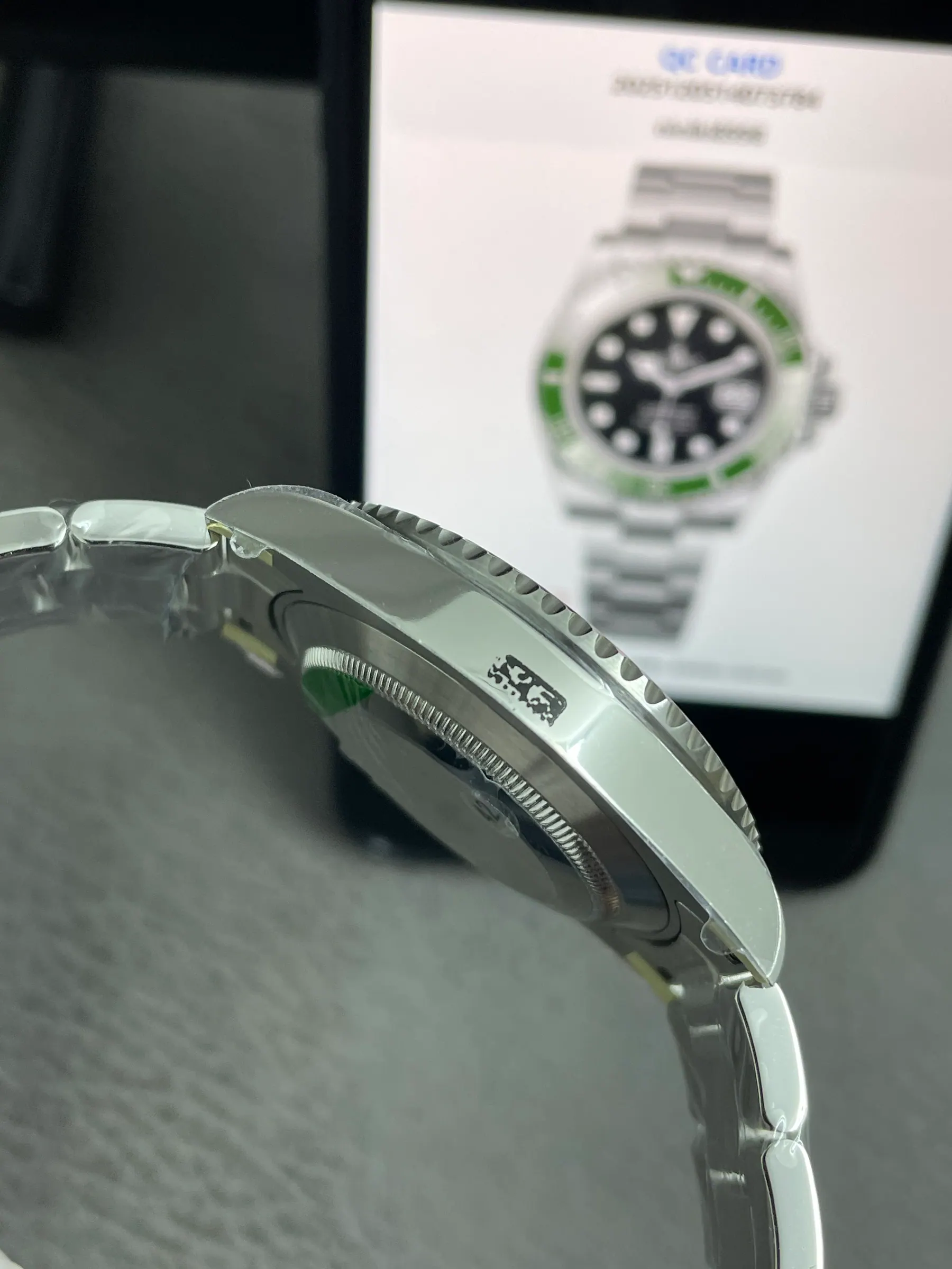 VS | 3235机芯｜41mm l 劳力士潜航者型 126610LV