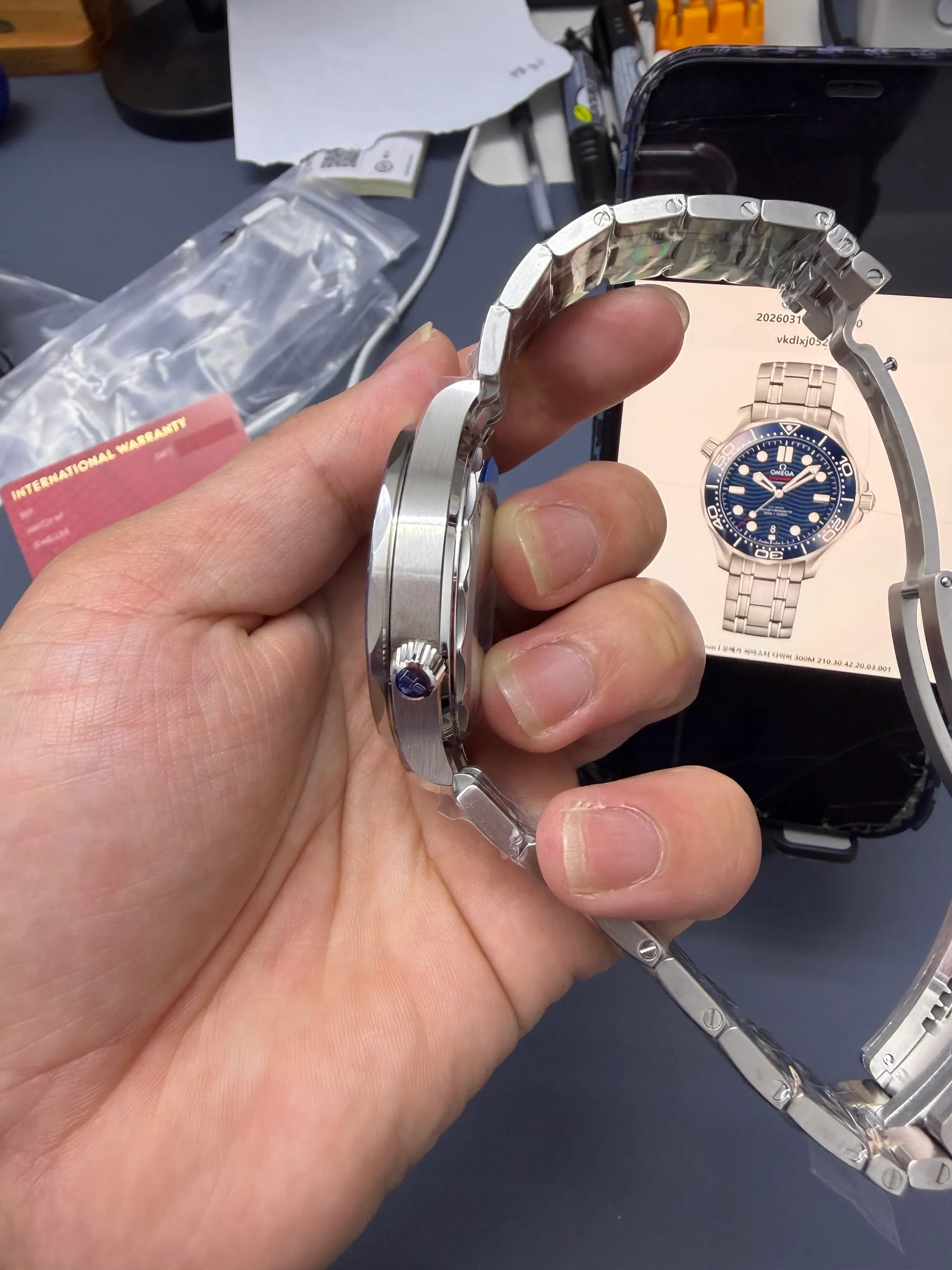VS | 8800 机芯｜42mm l 欧米茄海马潜水300M 210.30.42.20.03.001