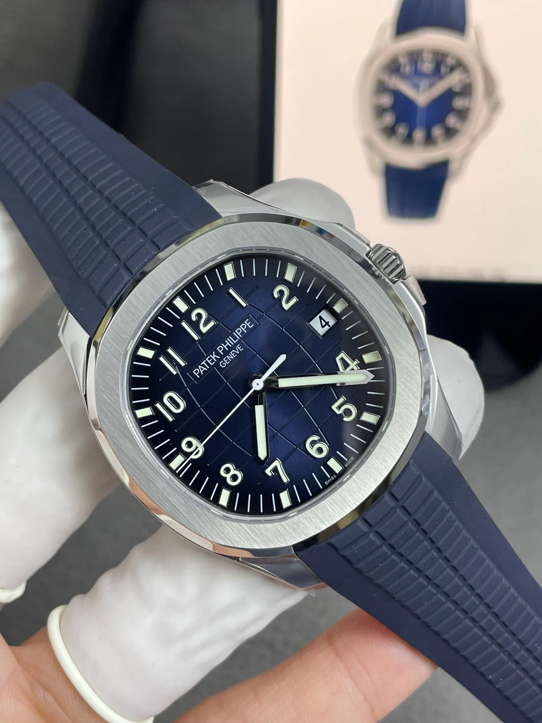 DDF | 330机芯 l 40mm l 百达翡丽 Aquanaut 5168G 120g