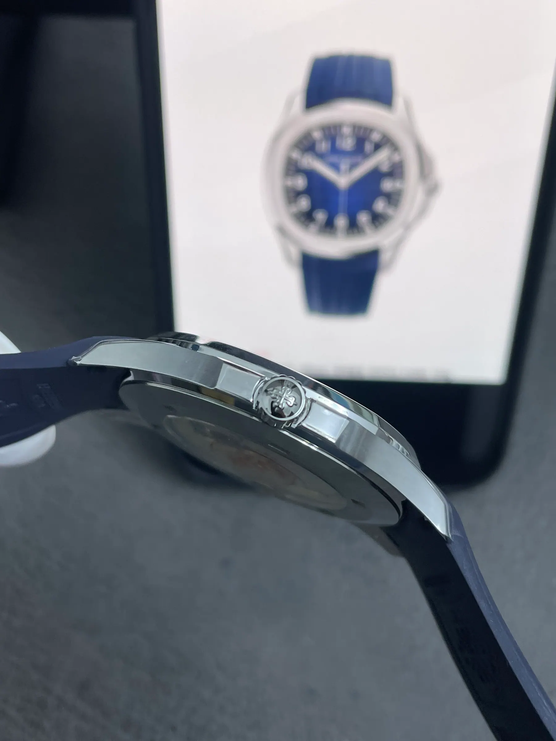 DDF | 330机芯 l 40mm l 百达翡丽 Aquanaut 5168G 120g