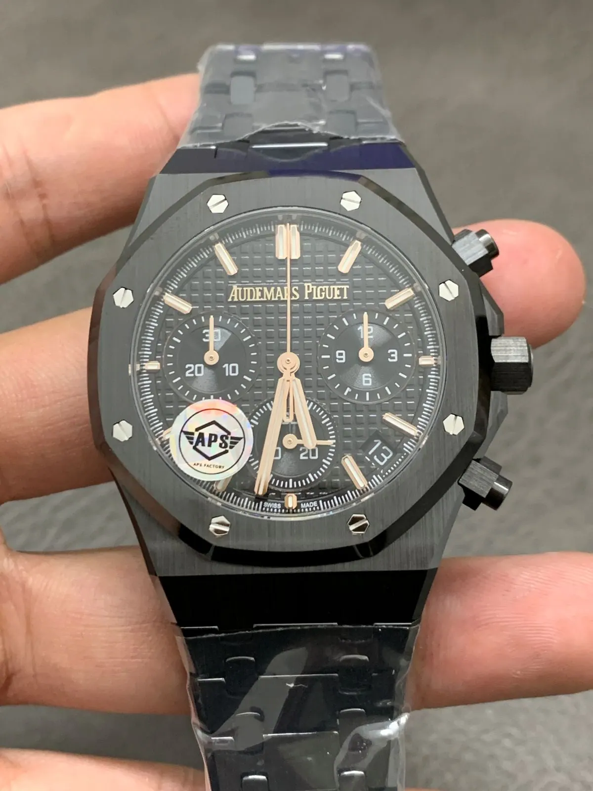 APS l 4401机芯 l 41mm l 爱彼皇家橡树 26240 全陶瓷