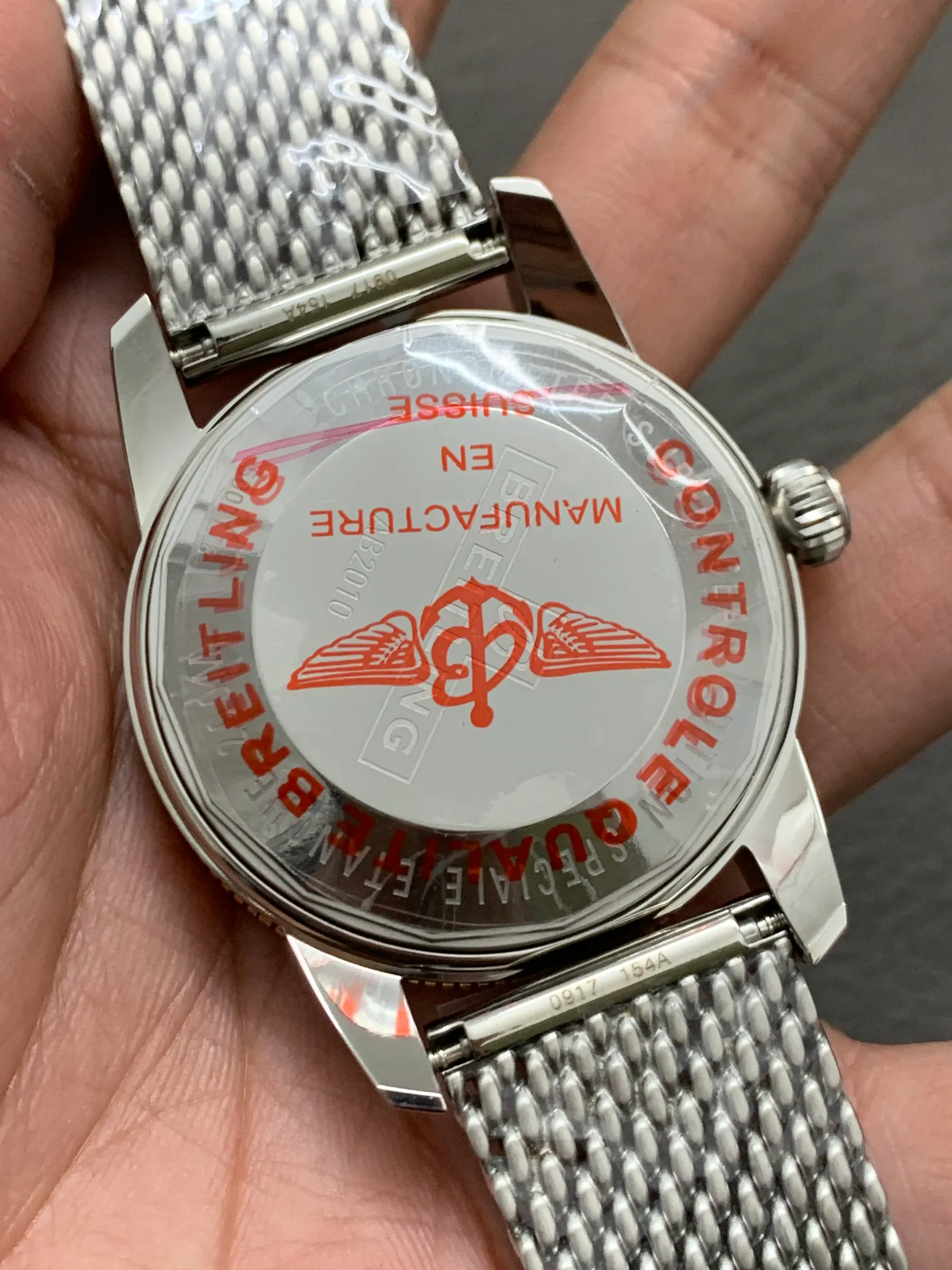 GF l 2824 cal B20 l 42 mm l 百年灵超级海洋文化系列 B31