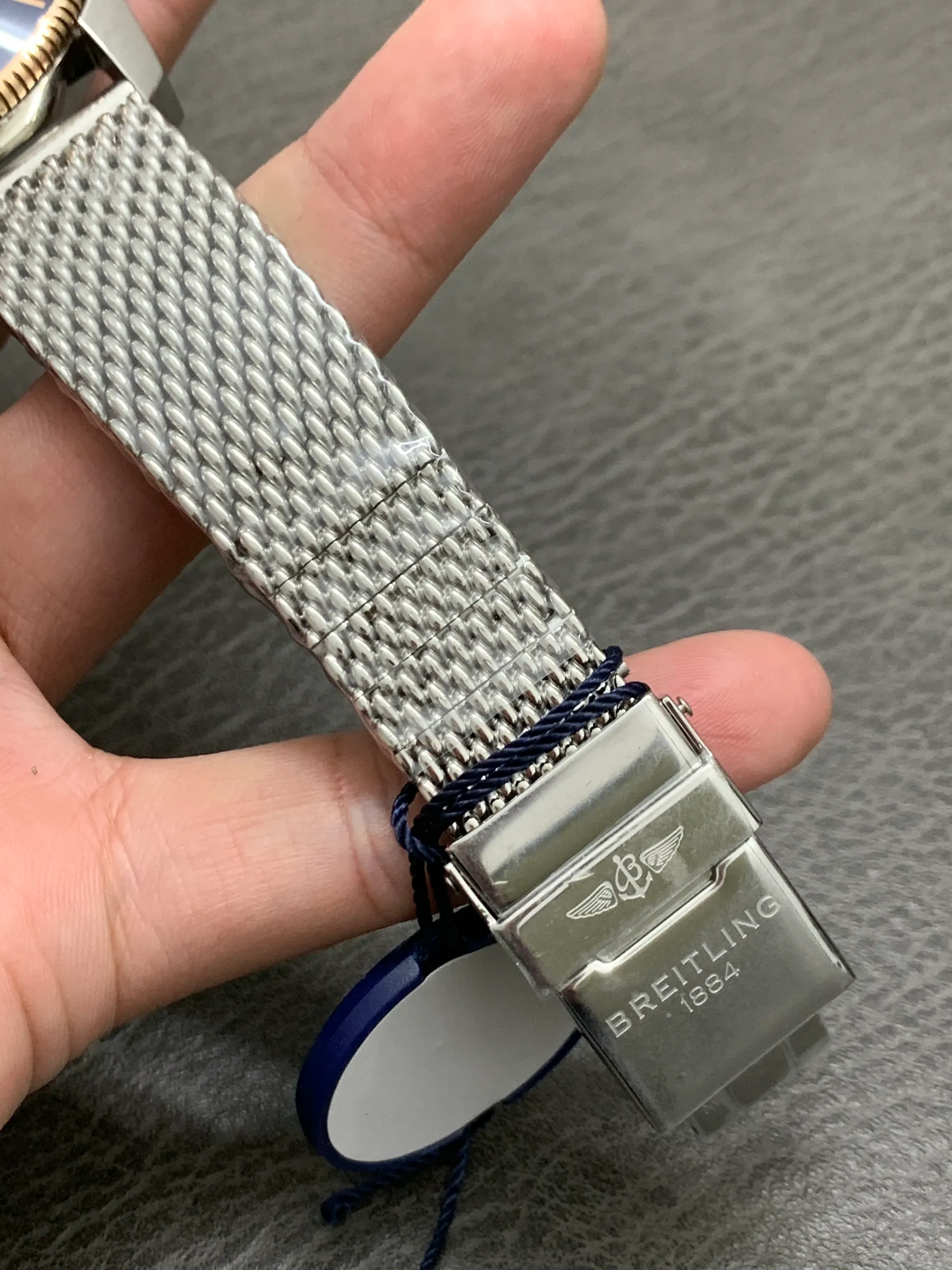 GF l 2824 cal B20 l 42 mm l 百年灵超级海洋文化系列 B31