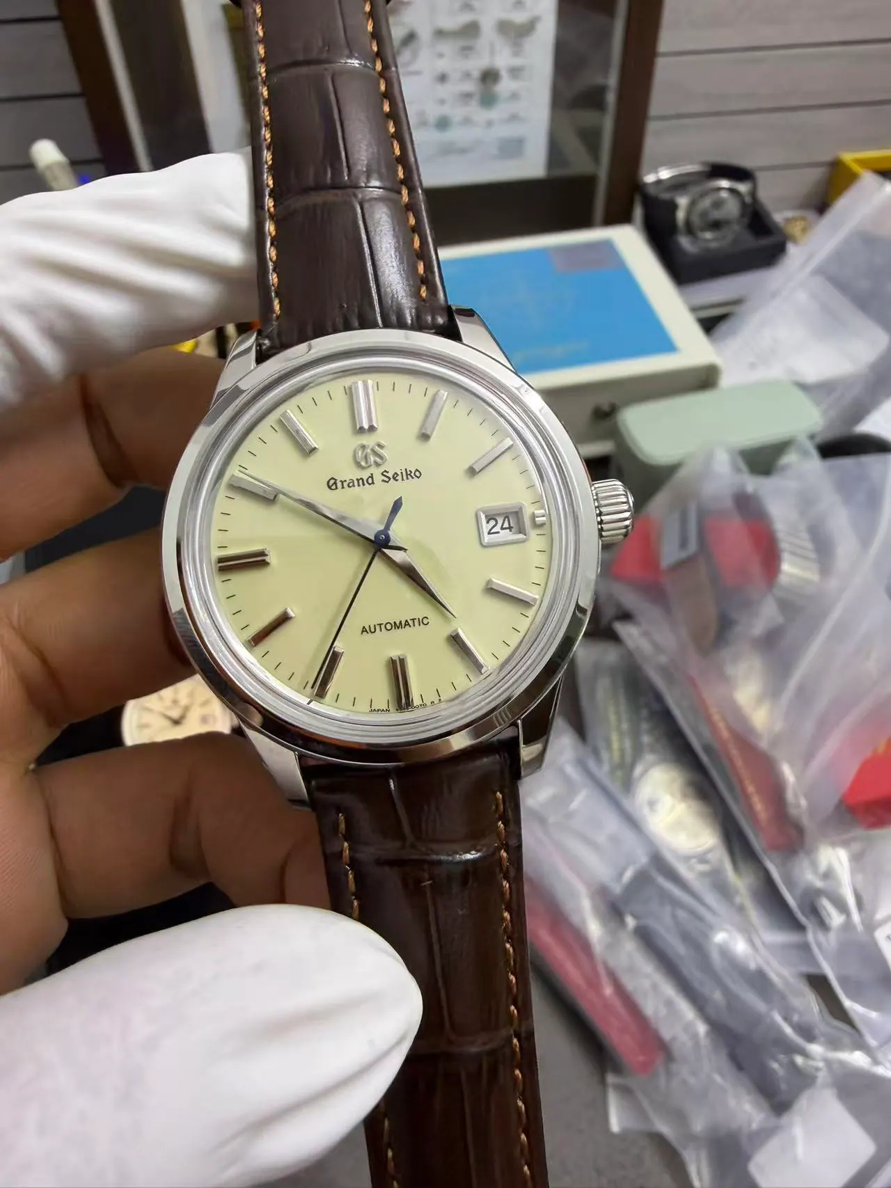 GS l NH34 机芯 l 39.5mm l GRAND SEIKO GS SBGR261