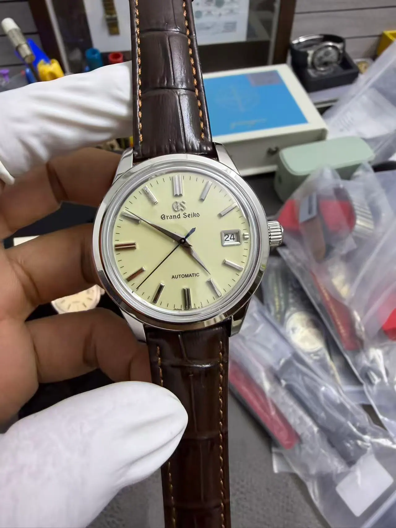 GS l NH34 机芯 l 39.5mm l GRAND SEIKO GS SBGR261