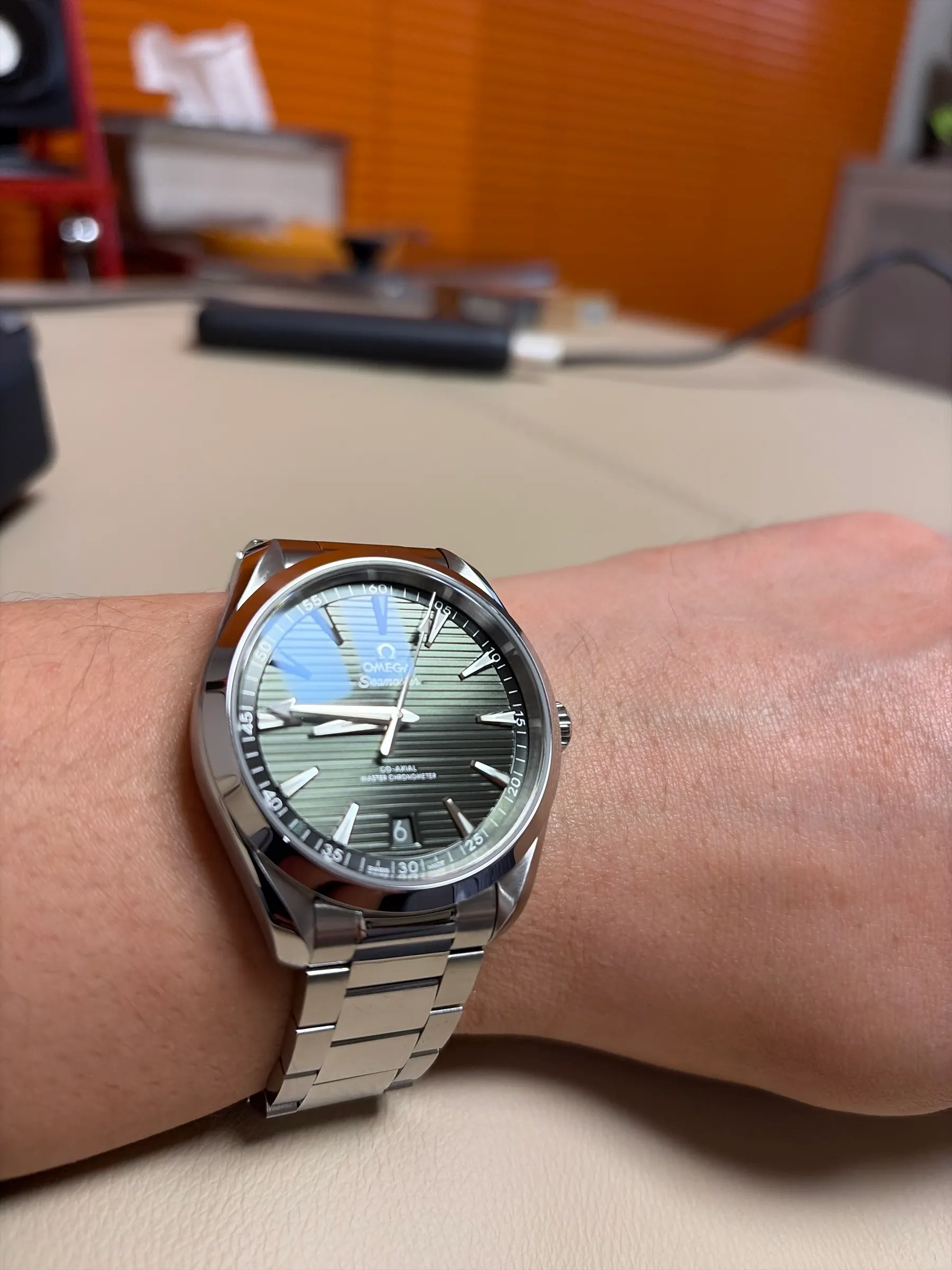 VS l 8900机芯 l 41mm l 海马 Aqua Terra 150M 220.10.41.21.10.001