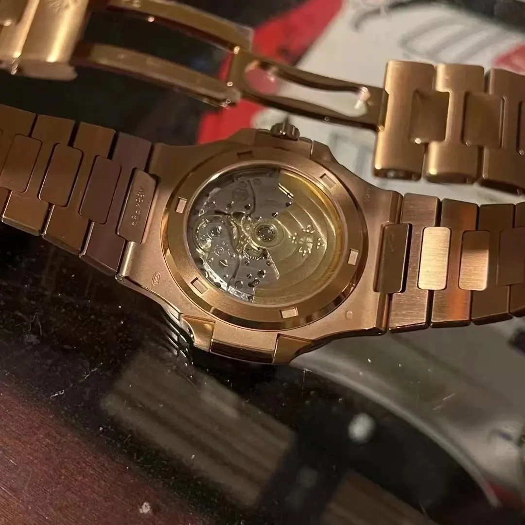 3K | Cal.324 机芯｜40mm l 百达翡丽 Nautilus 5711