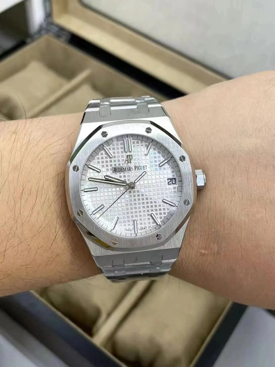APS | 4302 机芯｜爱彼 Royal Oak 15500