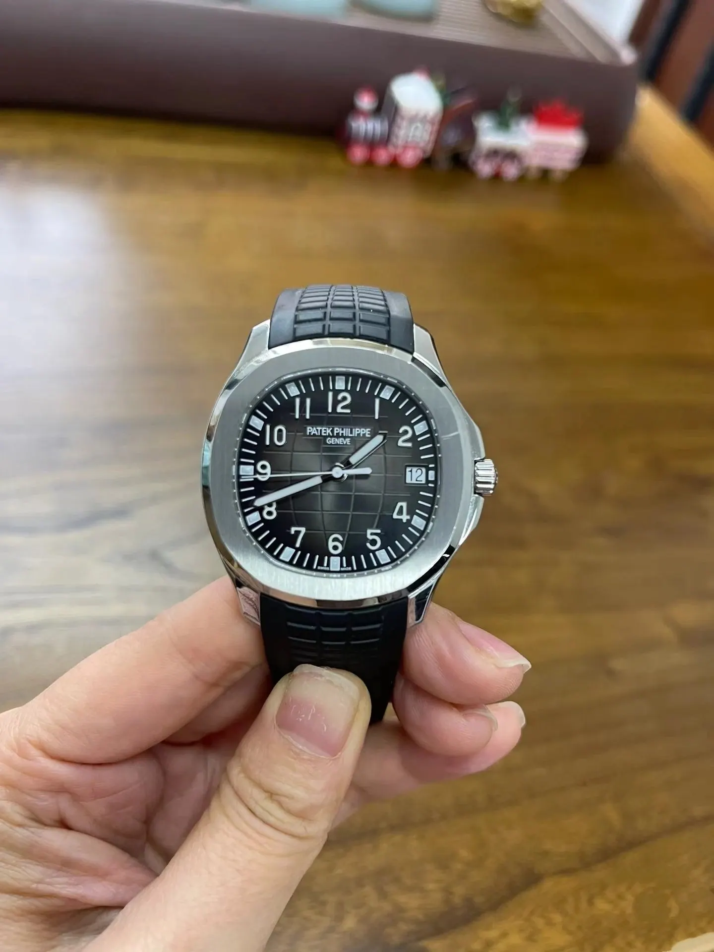 3K | 330机芯 l 40mm l 百达翡丽 Aquanaut 5167R