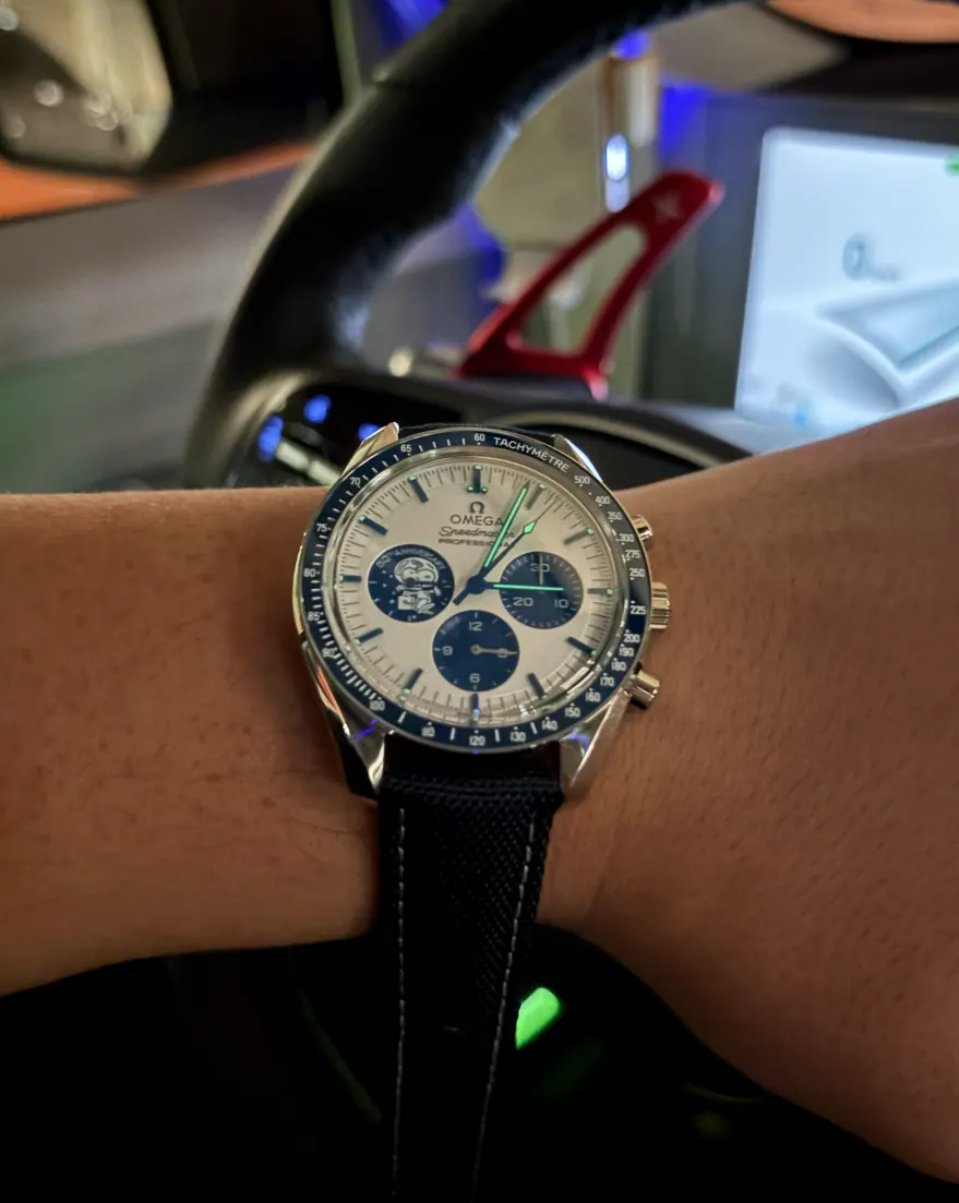 SMF OMEGA Speedmaster Anniversary Series “Silver Snoopy Award” 310.32.42.50.02.001