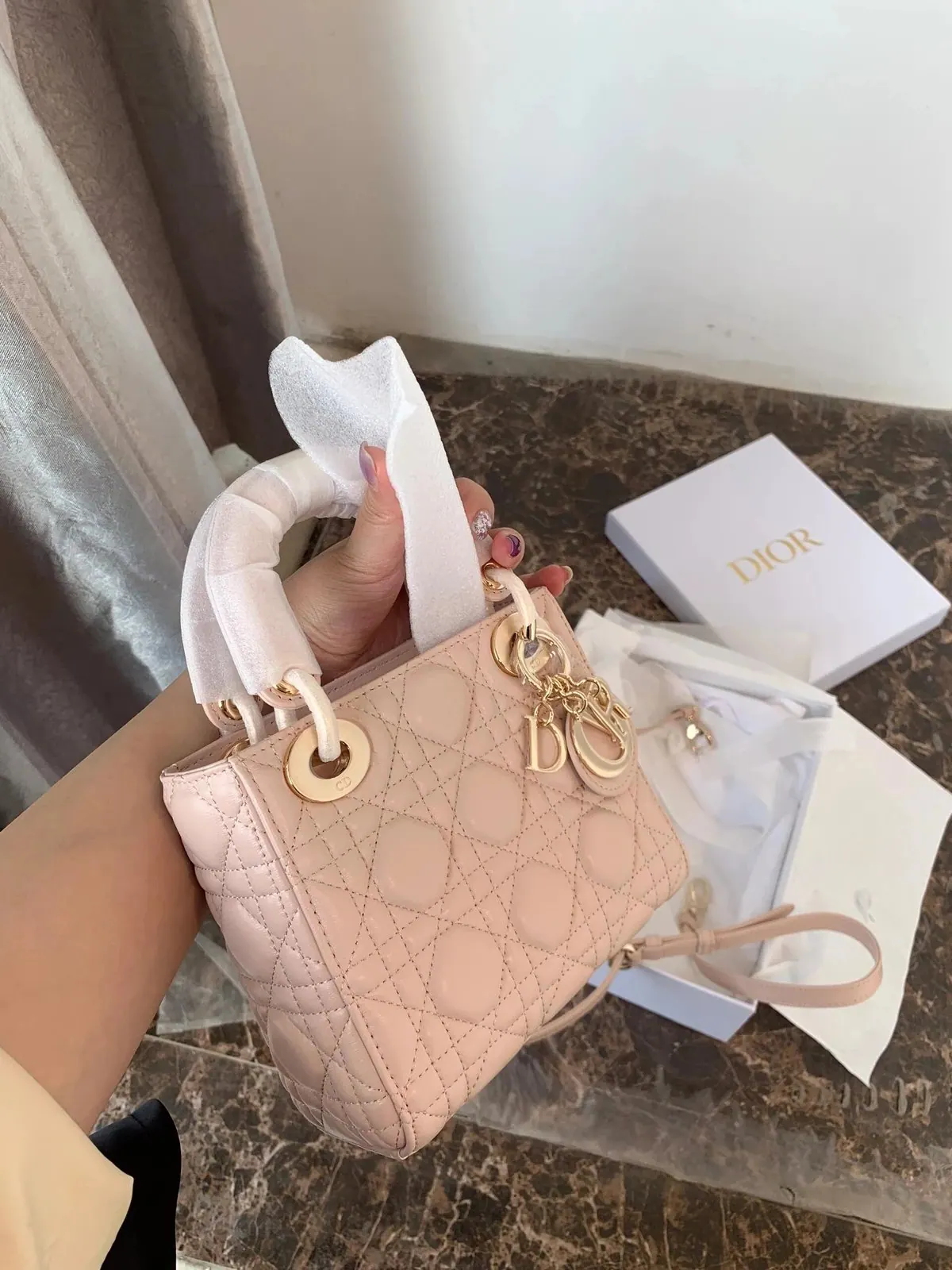 迪奥 Lady Dior 迷你 17*15*7cm