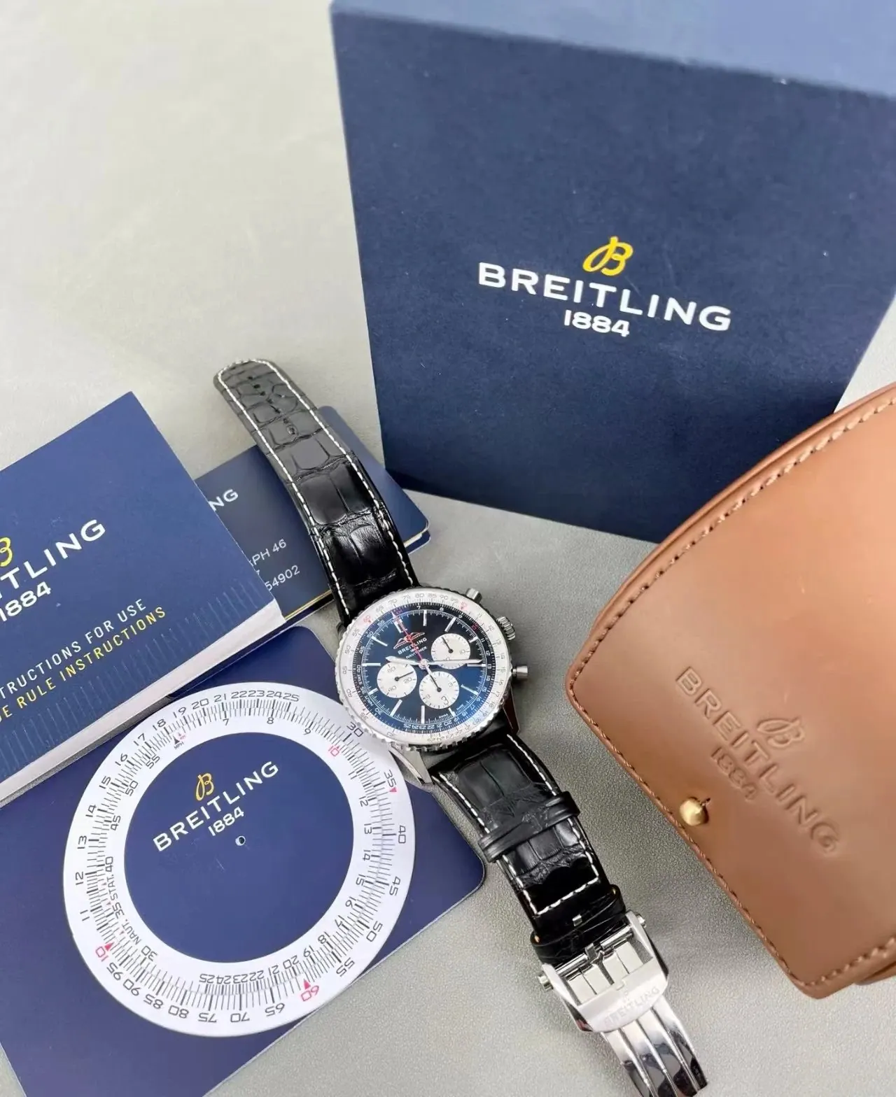 BLS l 43mm l 百年灵 Navitimer B01