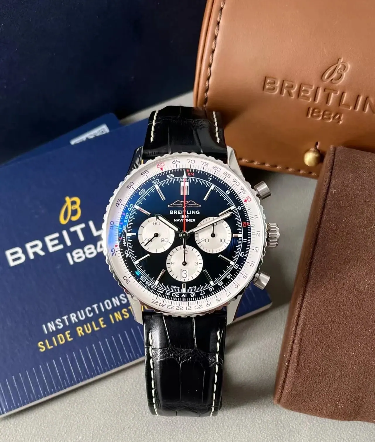 BLS l 43mm l 百年灵 Navitimer B01