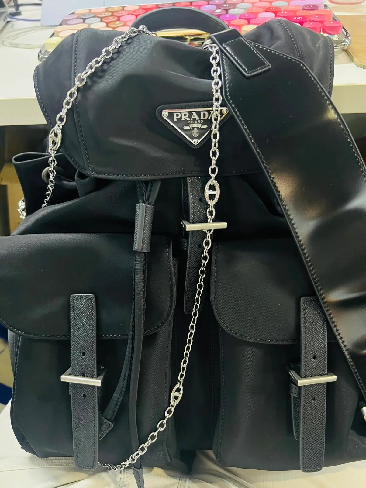 Prada Re-Nylon 双肩包 2VZ110 34x39x15cm