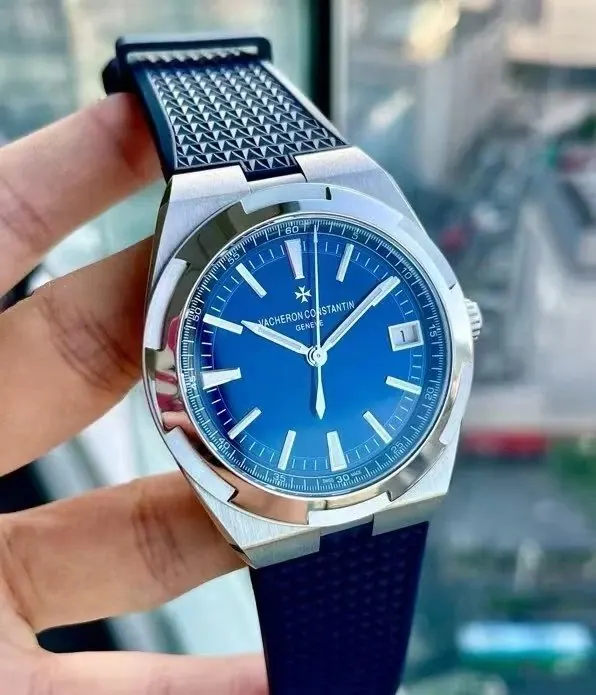 PPF｜Cal.5100机芯｜41mm｜江诗丹顿Overseas 4500V