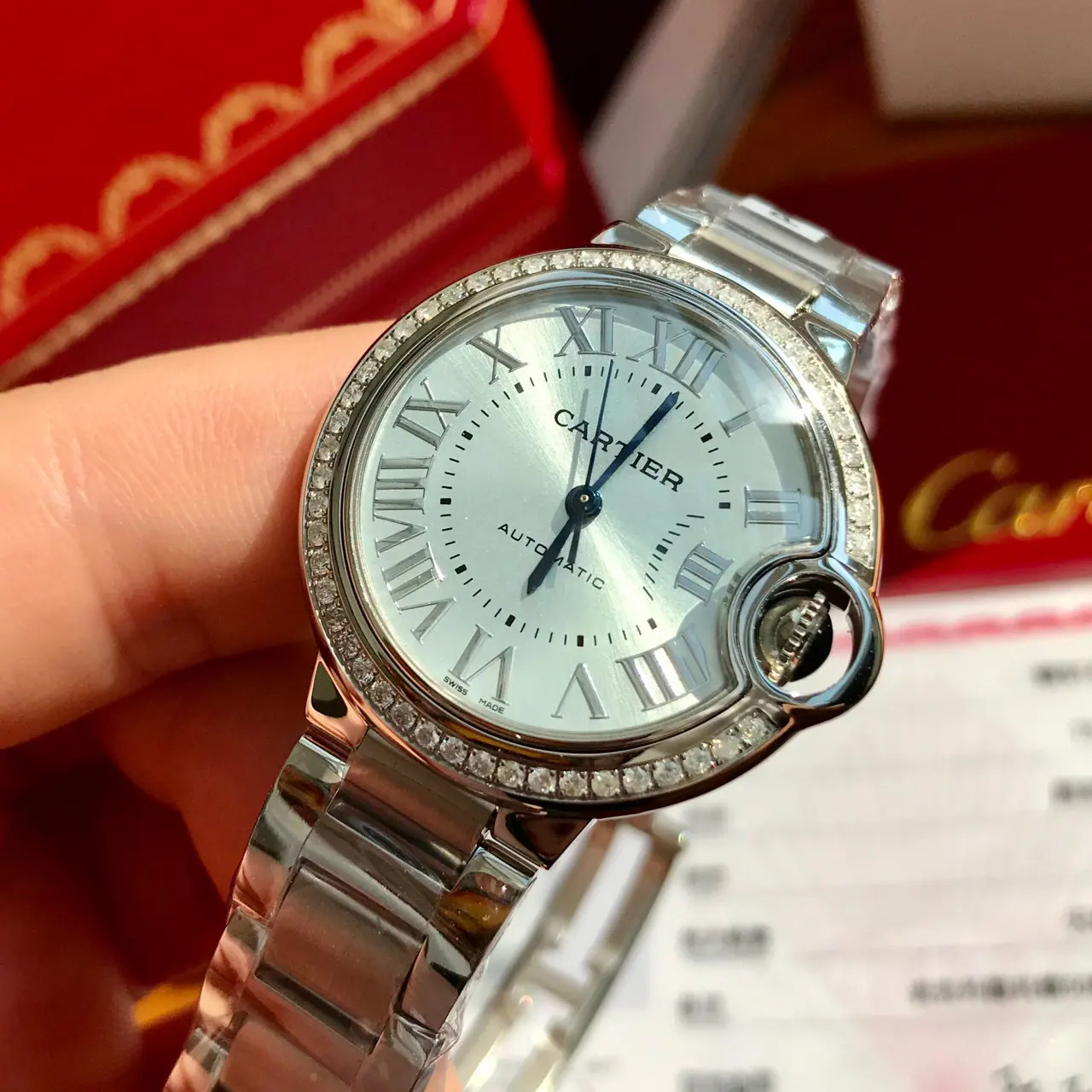 Eta2671 机芯 l 33mm l 卡地亚 Ballon Bleu 手表 W4BB0028 钻石