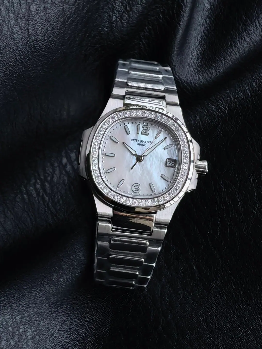 石英机芯 l32mm l 百达翡丽 Nautilus 7010 钻石
