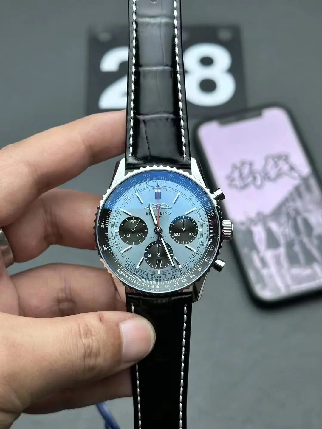 BLS l 43mm l 百年灵 Navitimer B01