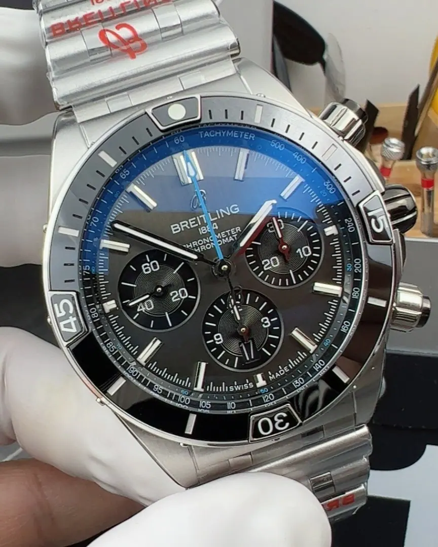 BLS l 7750 l 42mm l 亮环计时哑光 B01 AB0134101K1S1